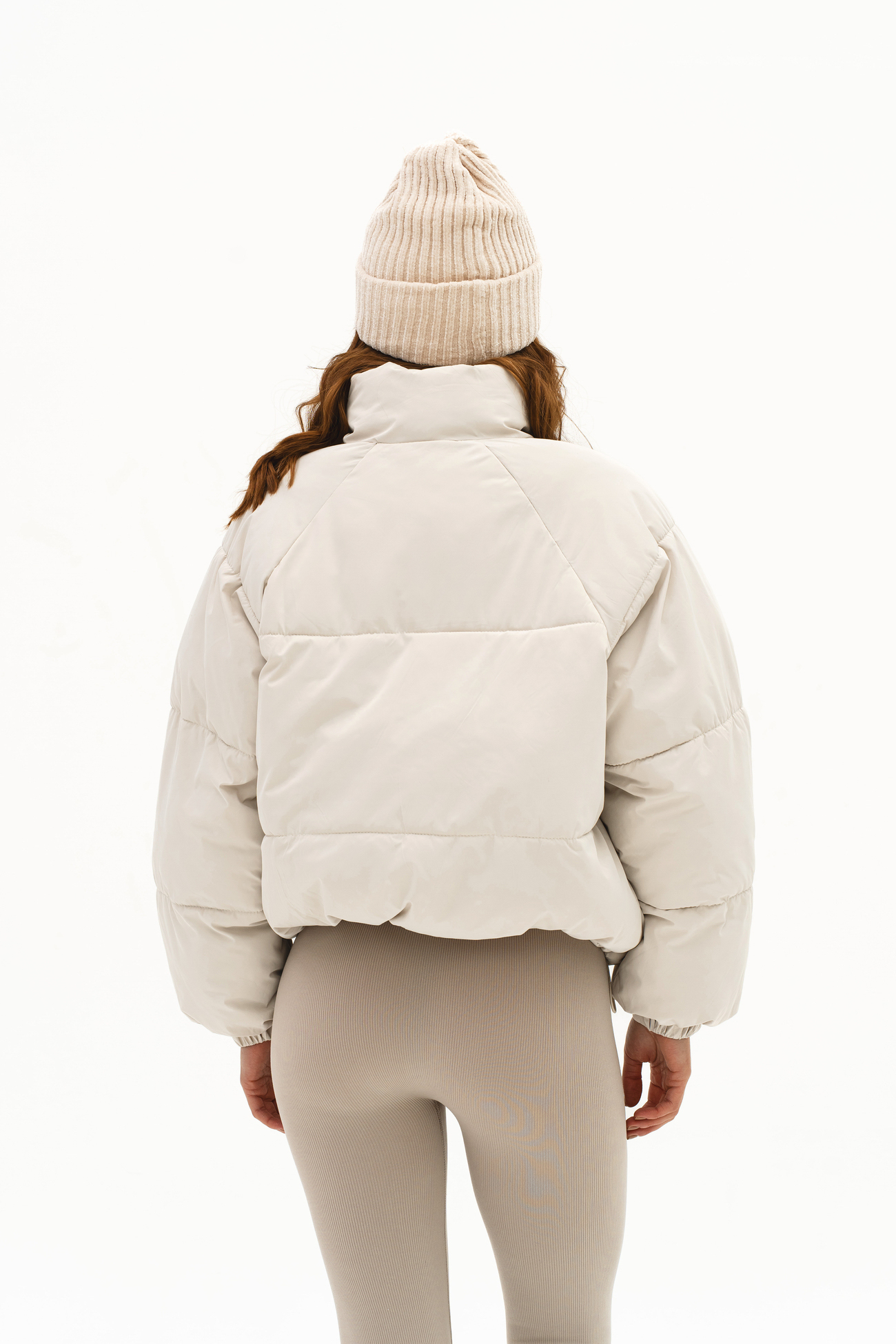 Картинка Пуховик вкорочений на замку молочний