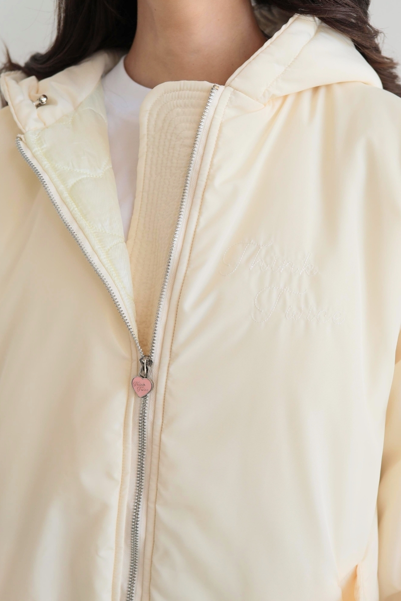 Картинка Куртка біла 