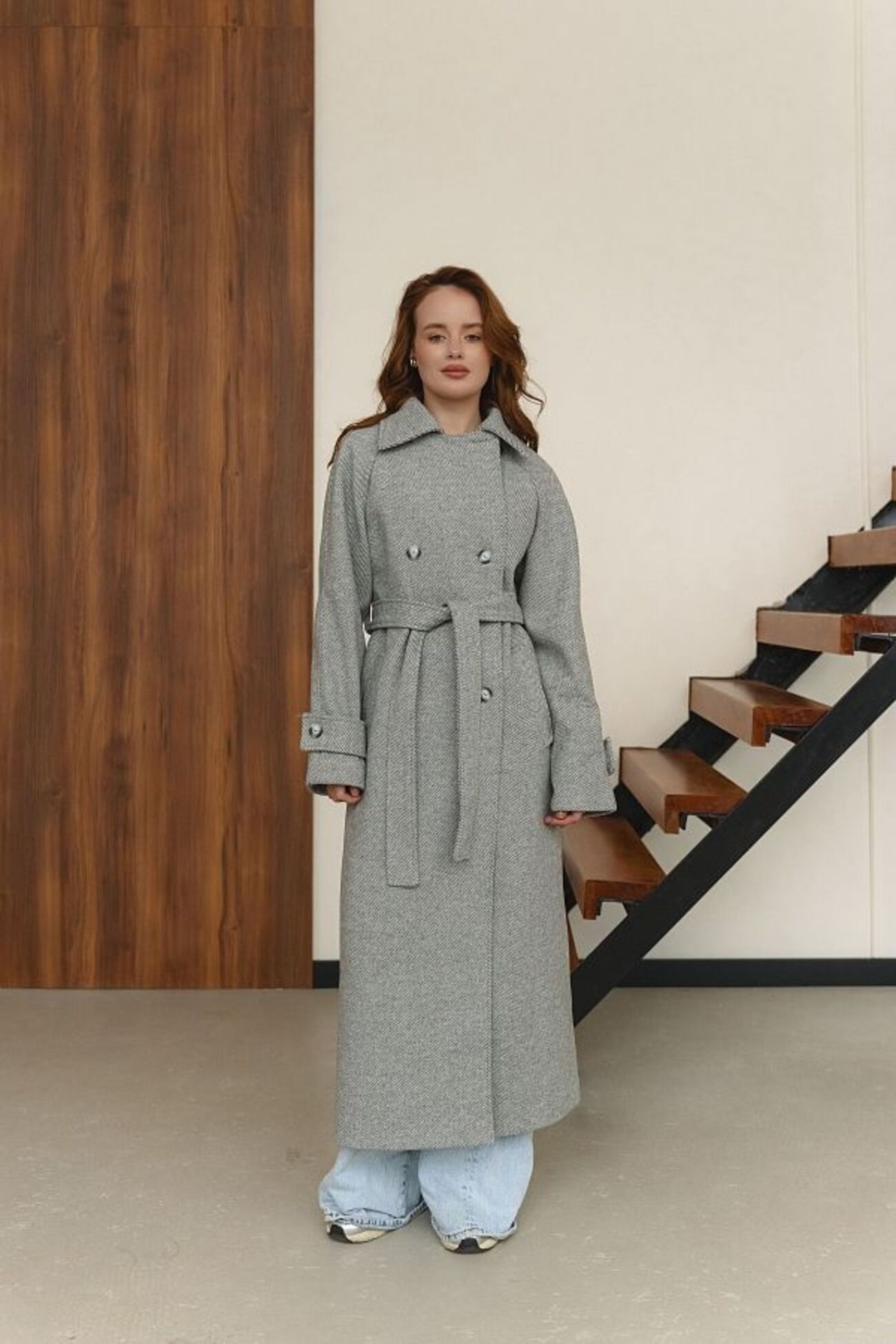 Картинка Пальто світло-сіре