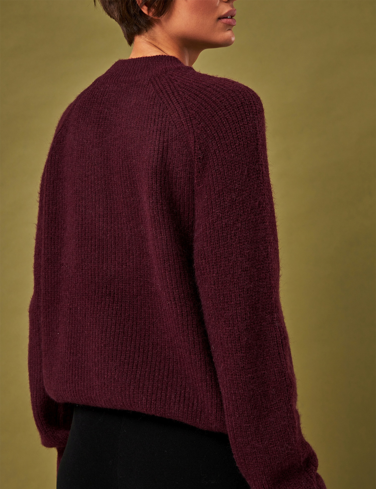 Картинка Светр бордовий