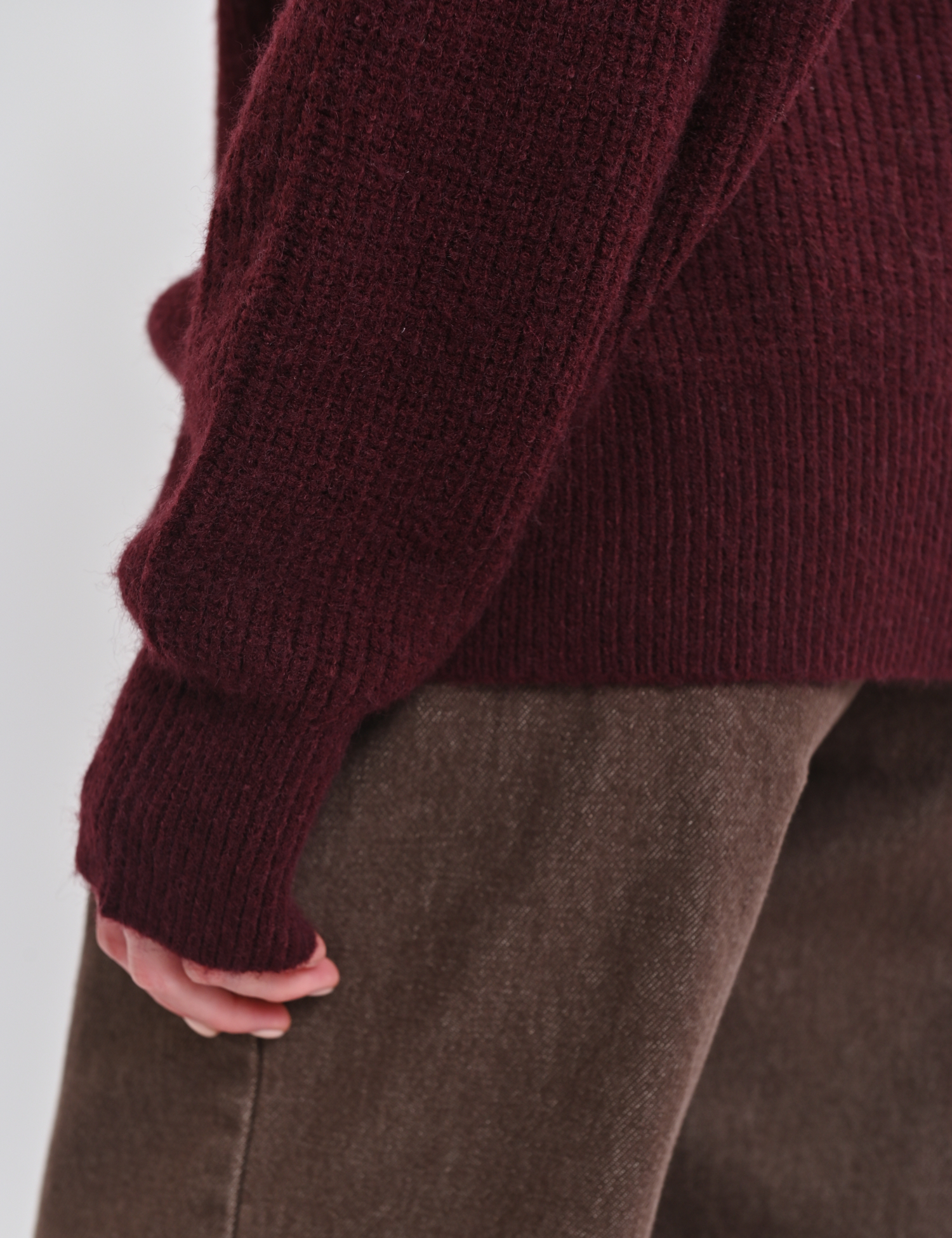 Картинка Светр бордовий