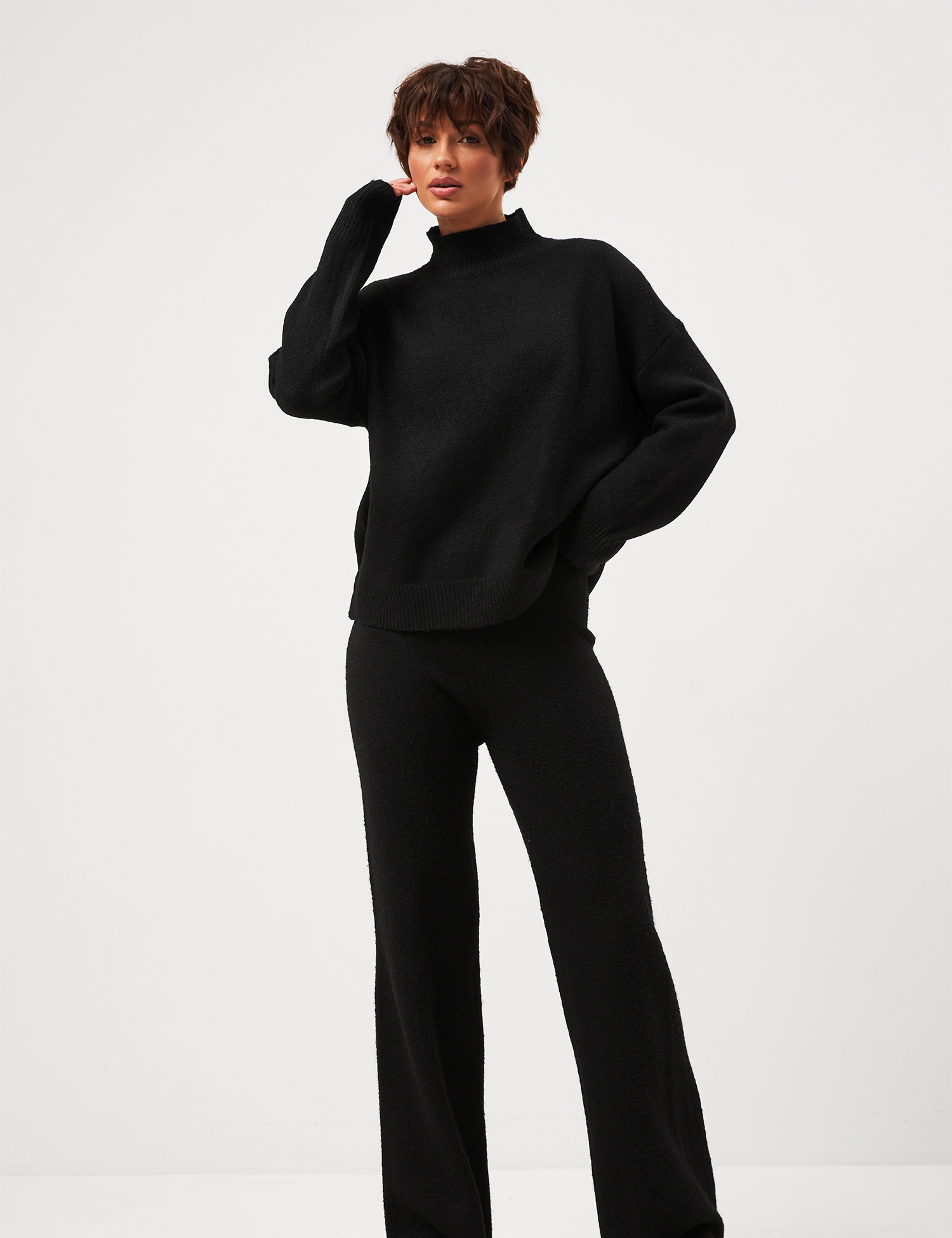 Картинка Светр чорний