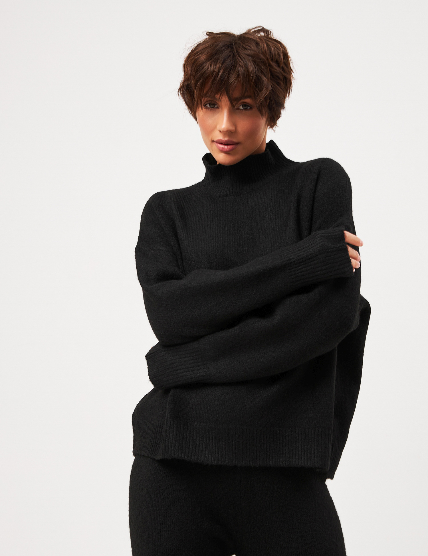 Картинка Светр чорний