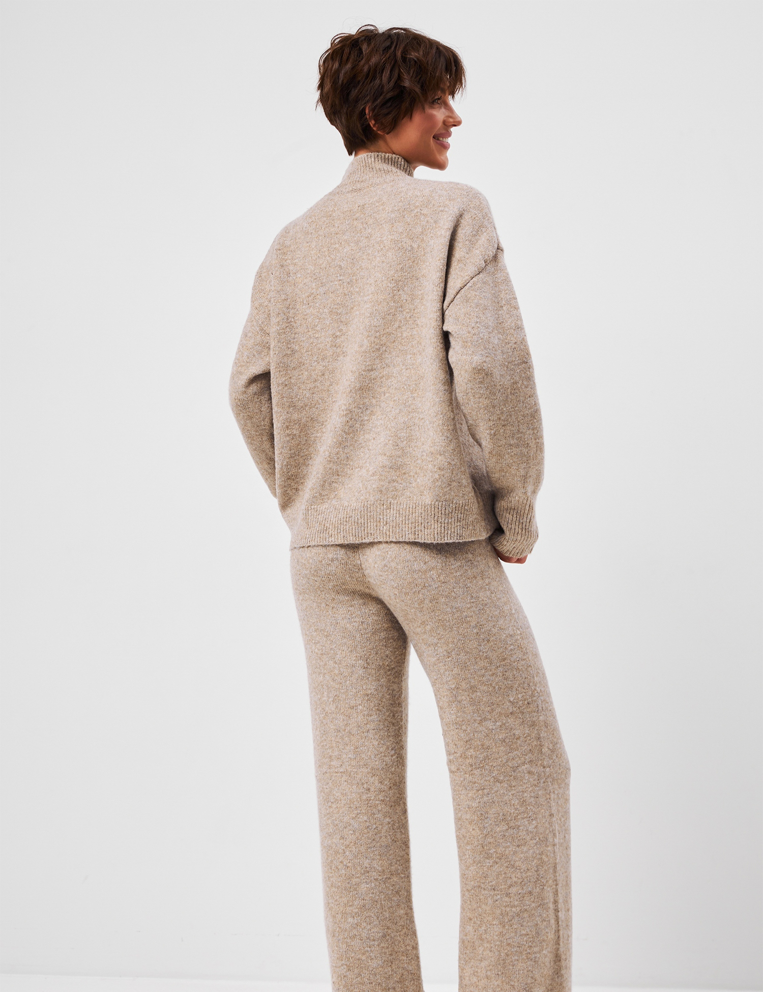 Картинка Штани коричневі