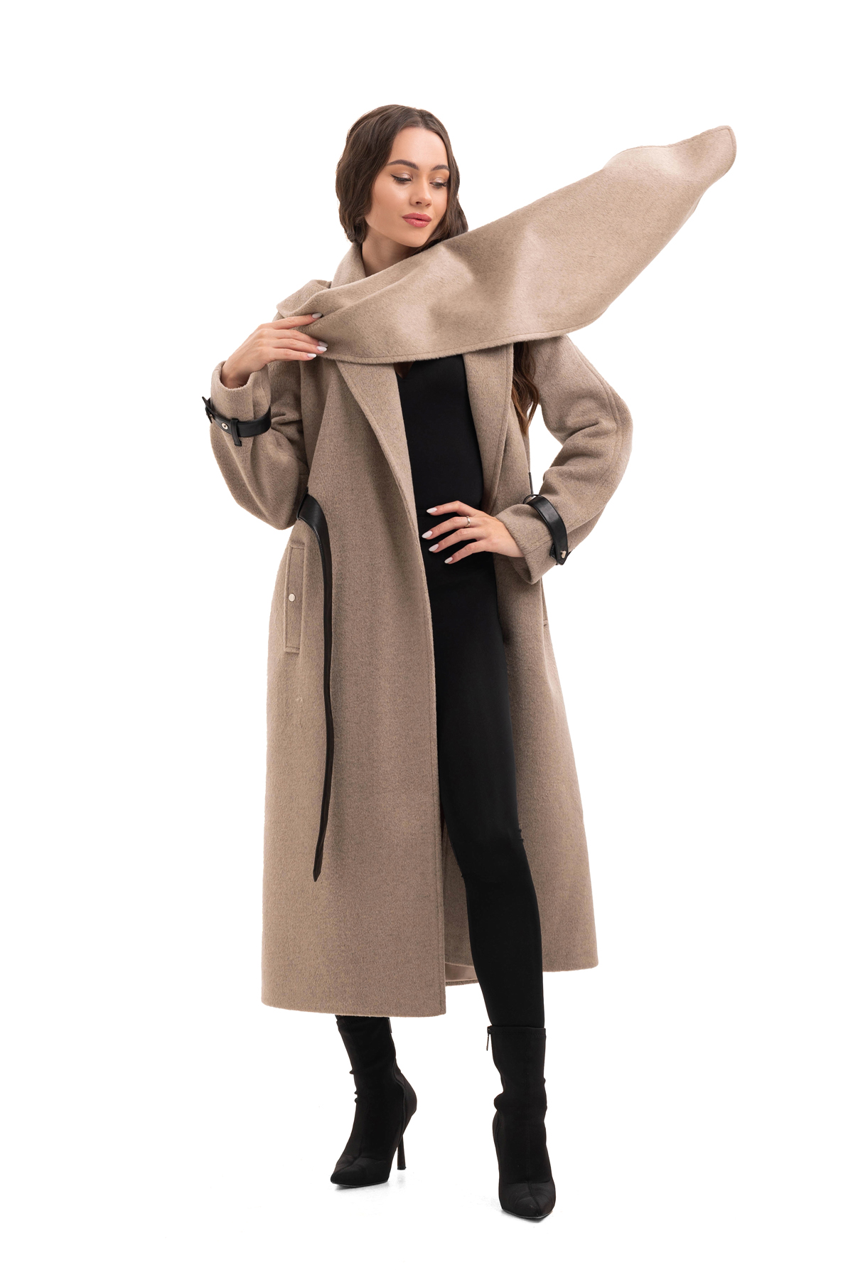 Картинка Пальто бежеве