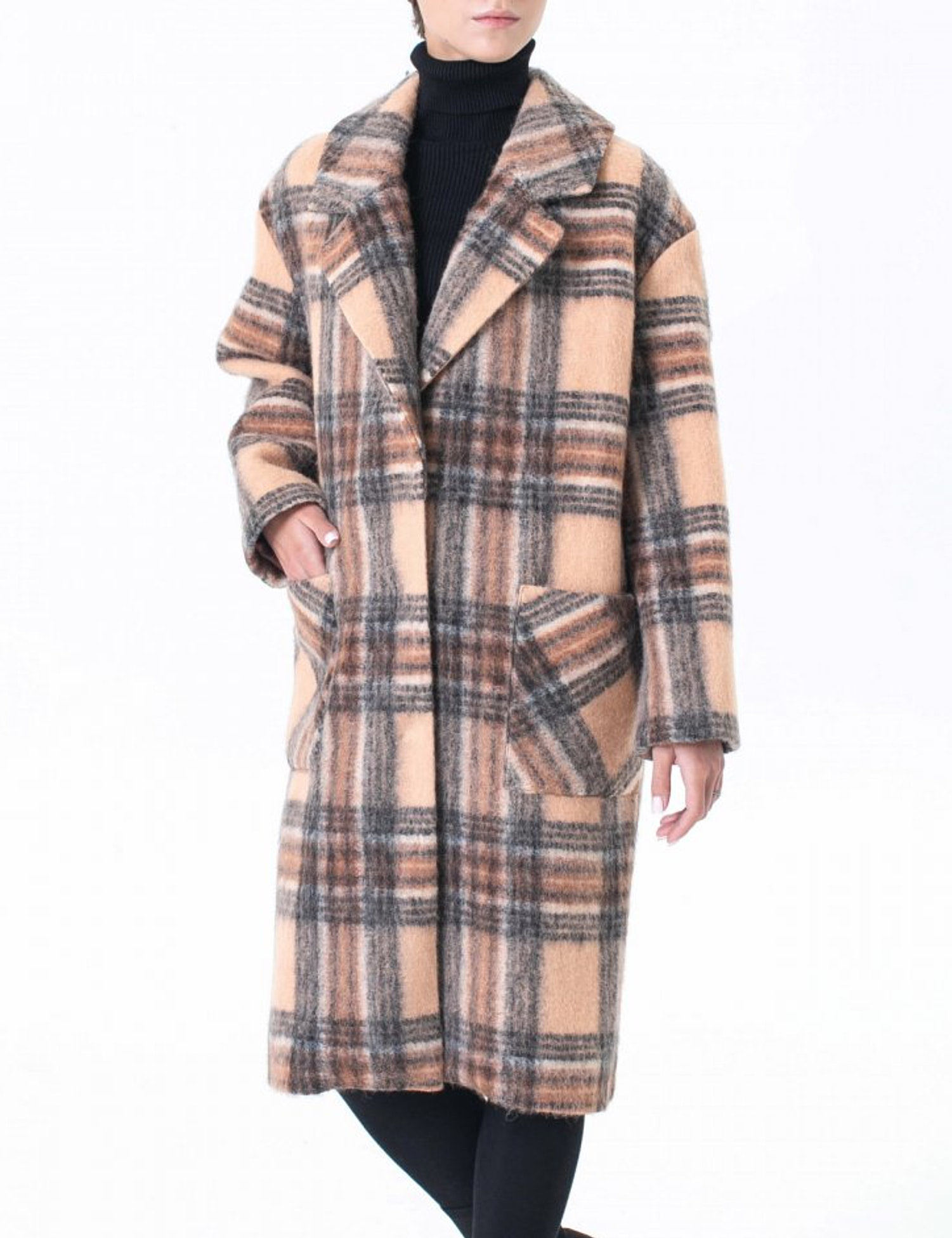 Картинка Вовняне коричневе пальто в клітку