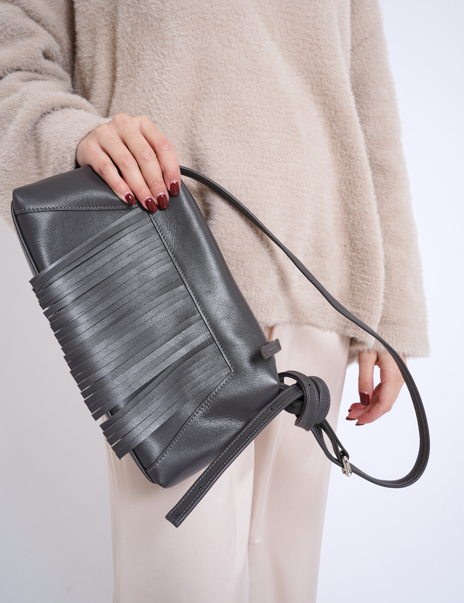 Картинка Сумка темно-сіра