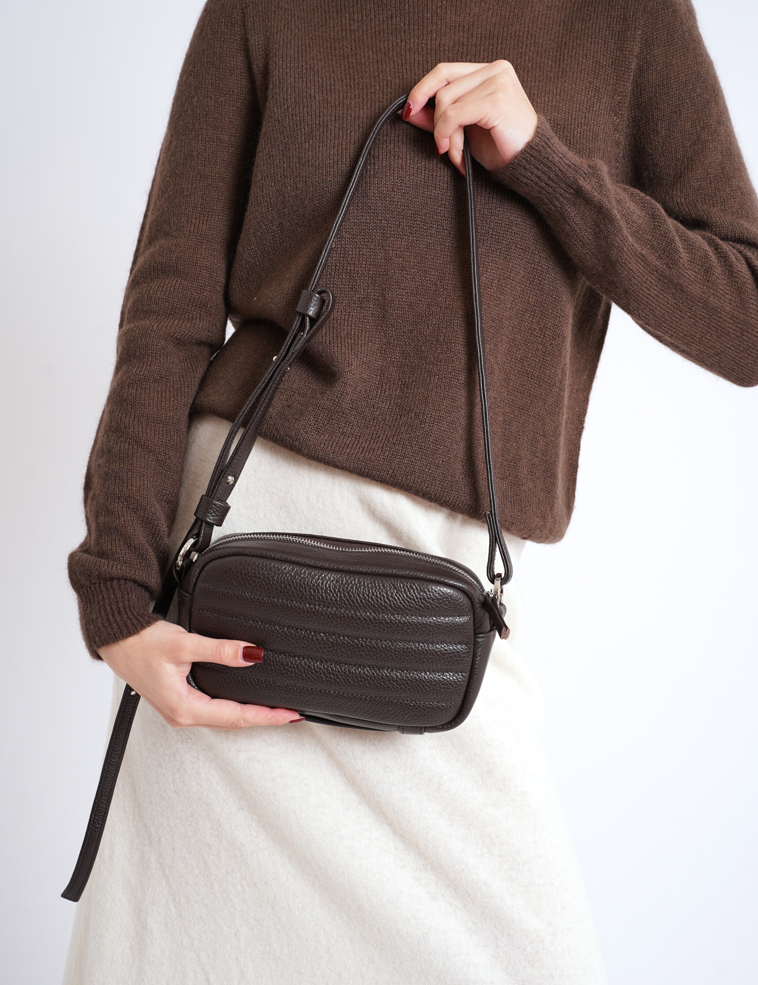 Картинка Сумка темно-коричнева