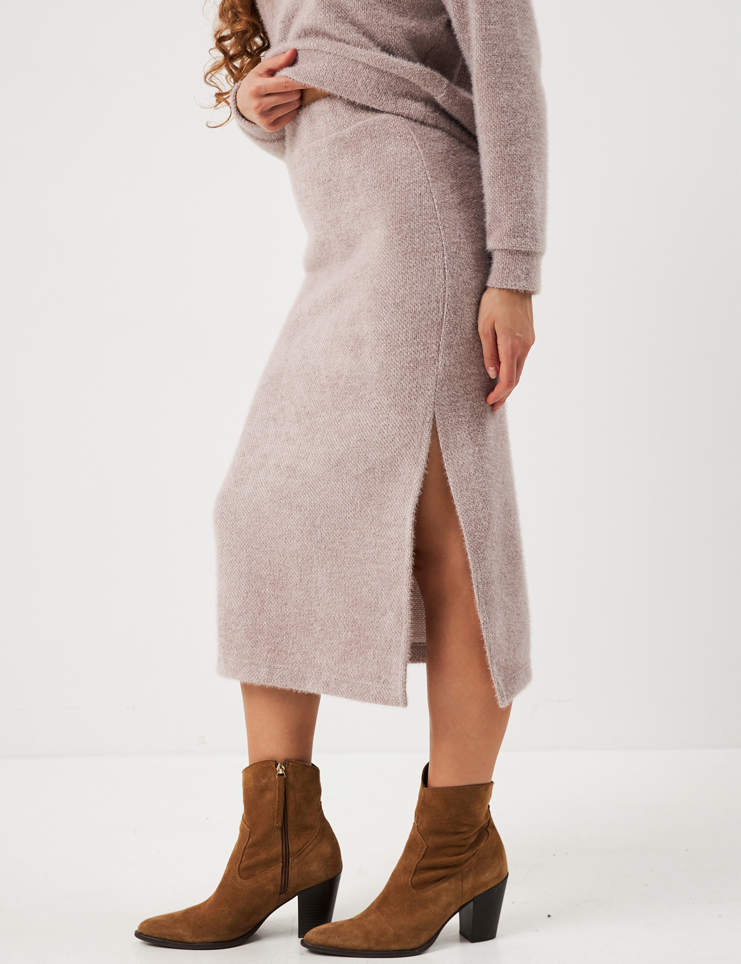 Картинка Спідниця бежева