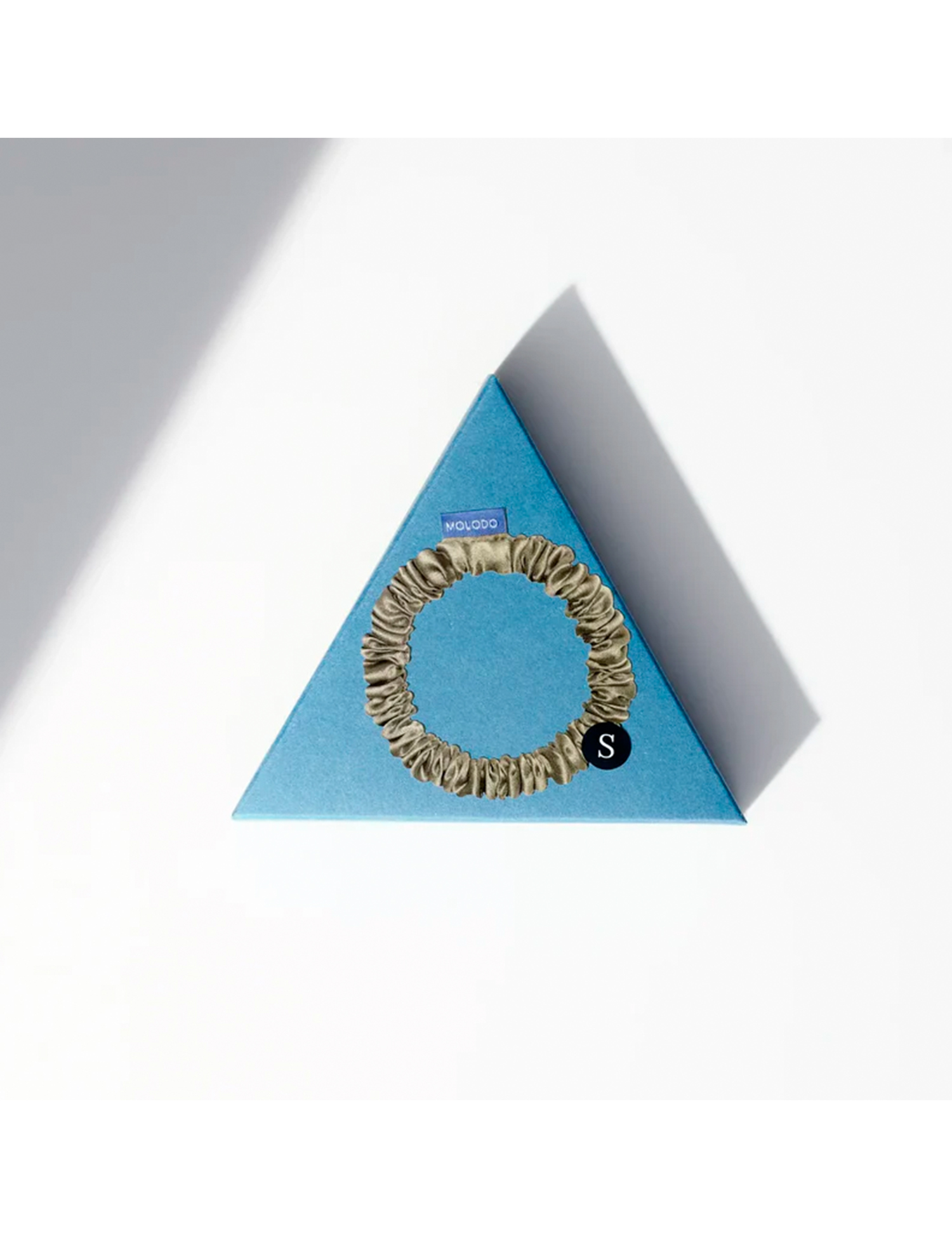 Картинка Шовоква резинка для волосся світло-зелена