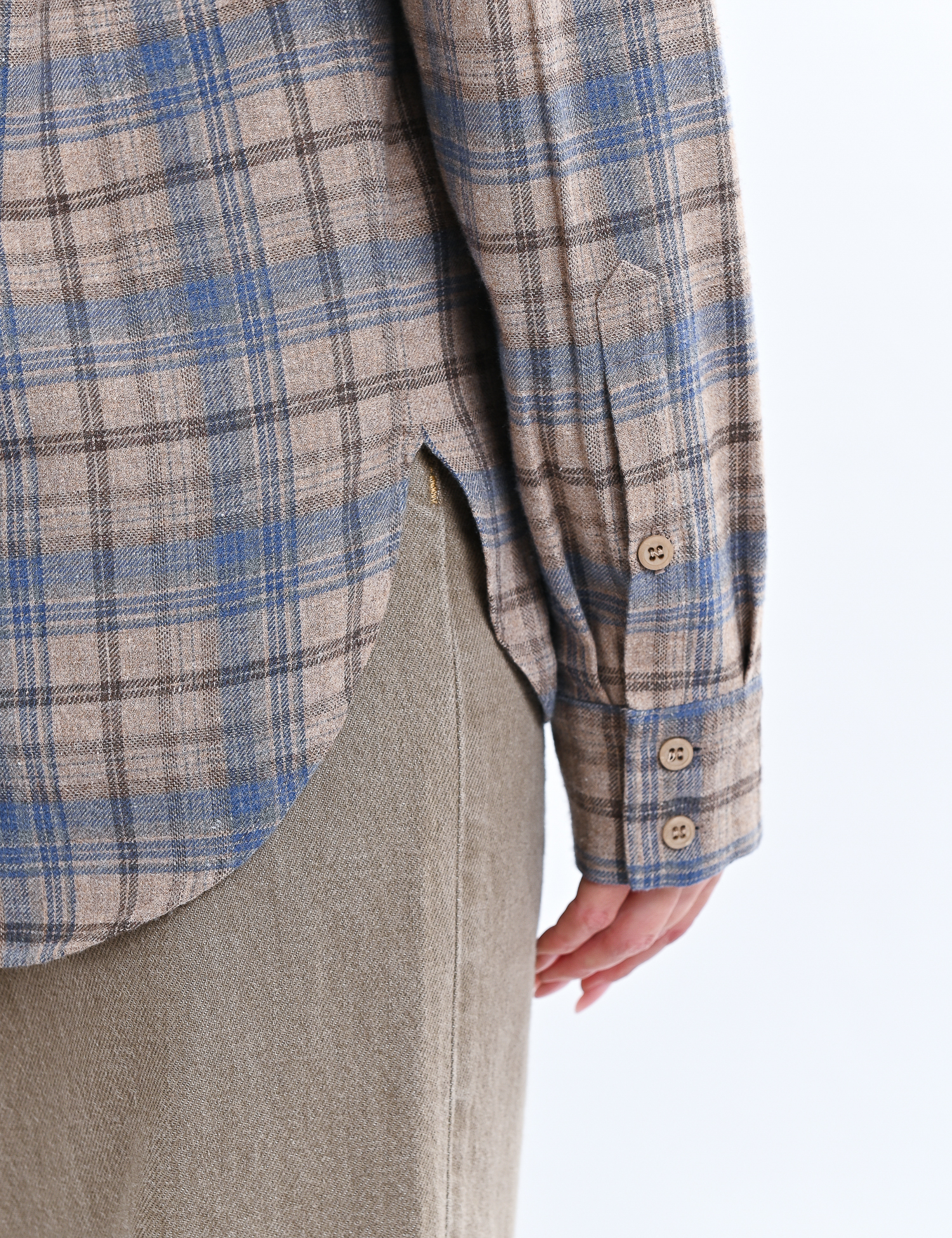 Картинка Сорочка бежева