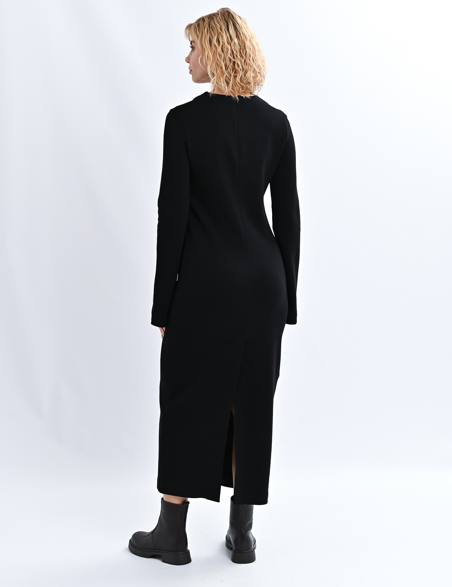 Картинка Сукня чорна