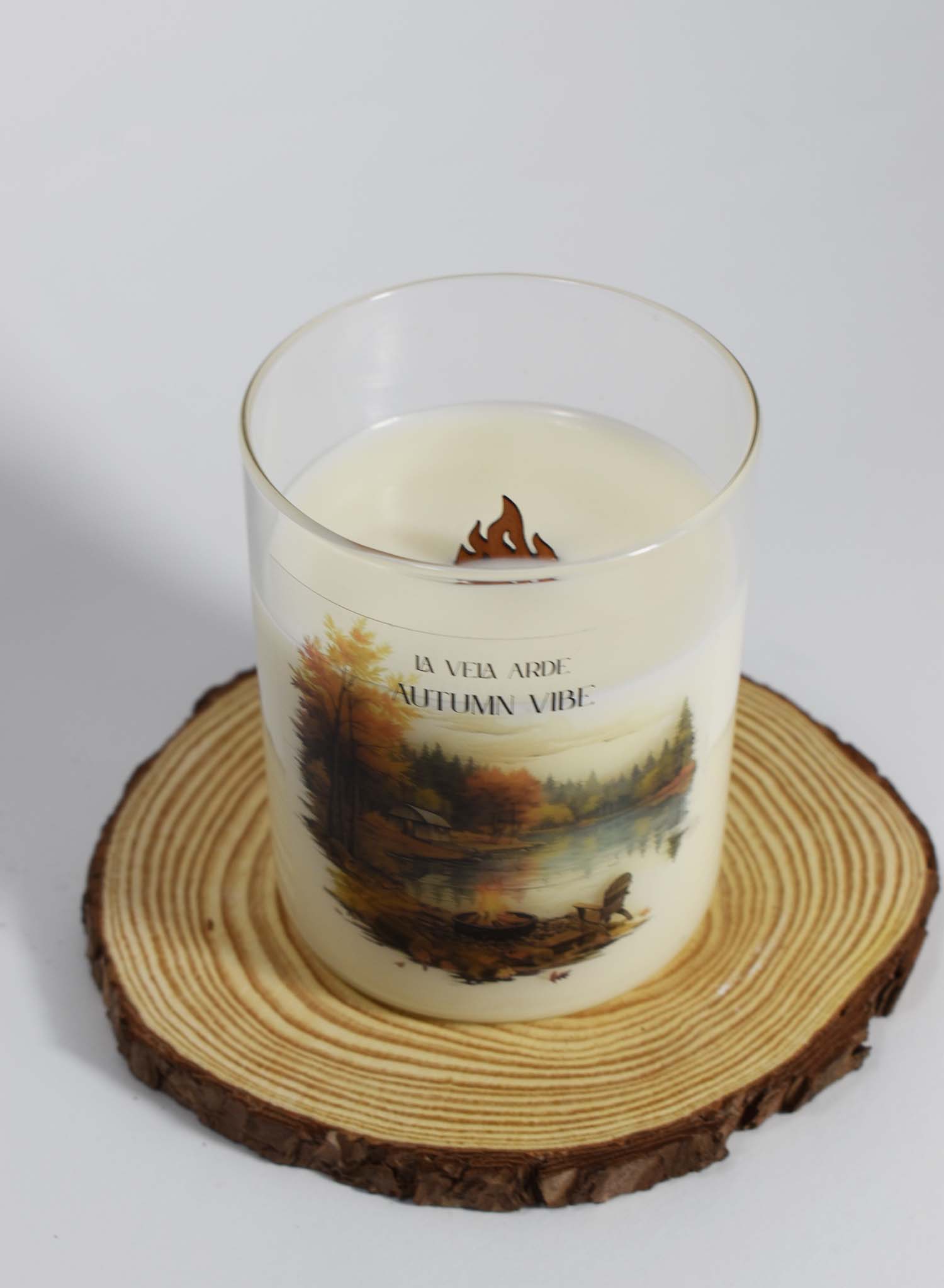 Картинка Свічка "AUTMN VIBE" з ароматом - шафран та кедр