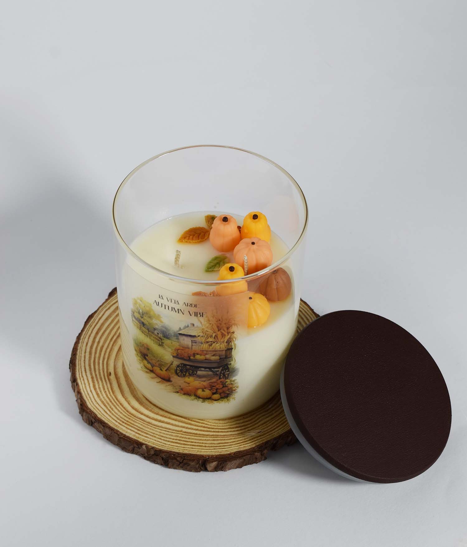 Картинка Свічка "AUTMN VIBE" з ароматом - гарбузово-ромовий пиріг