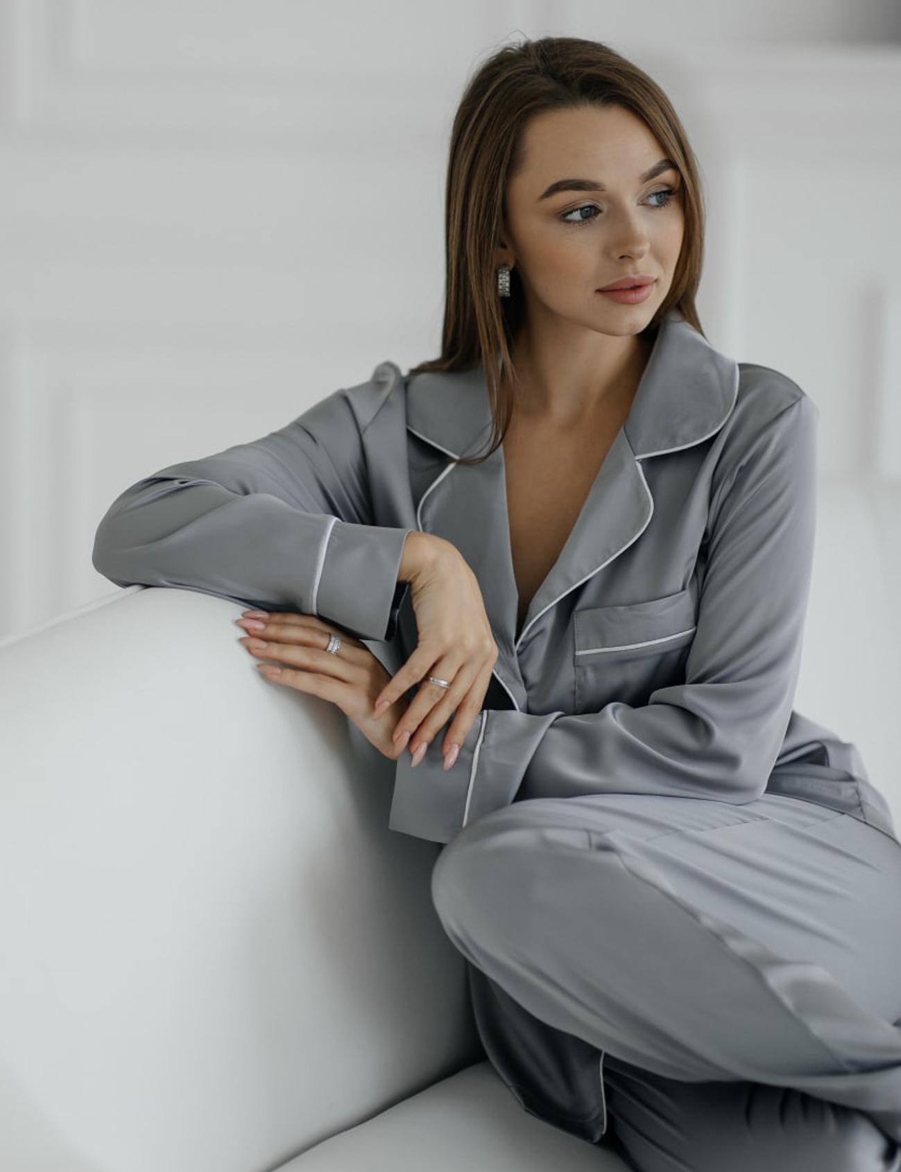 Картинка Піжама срібного кольору