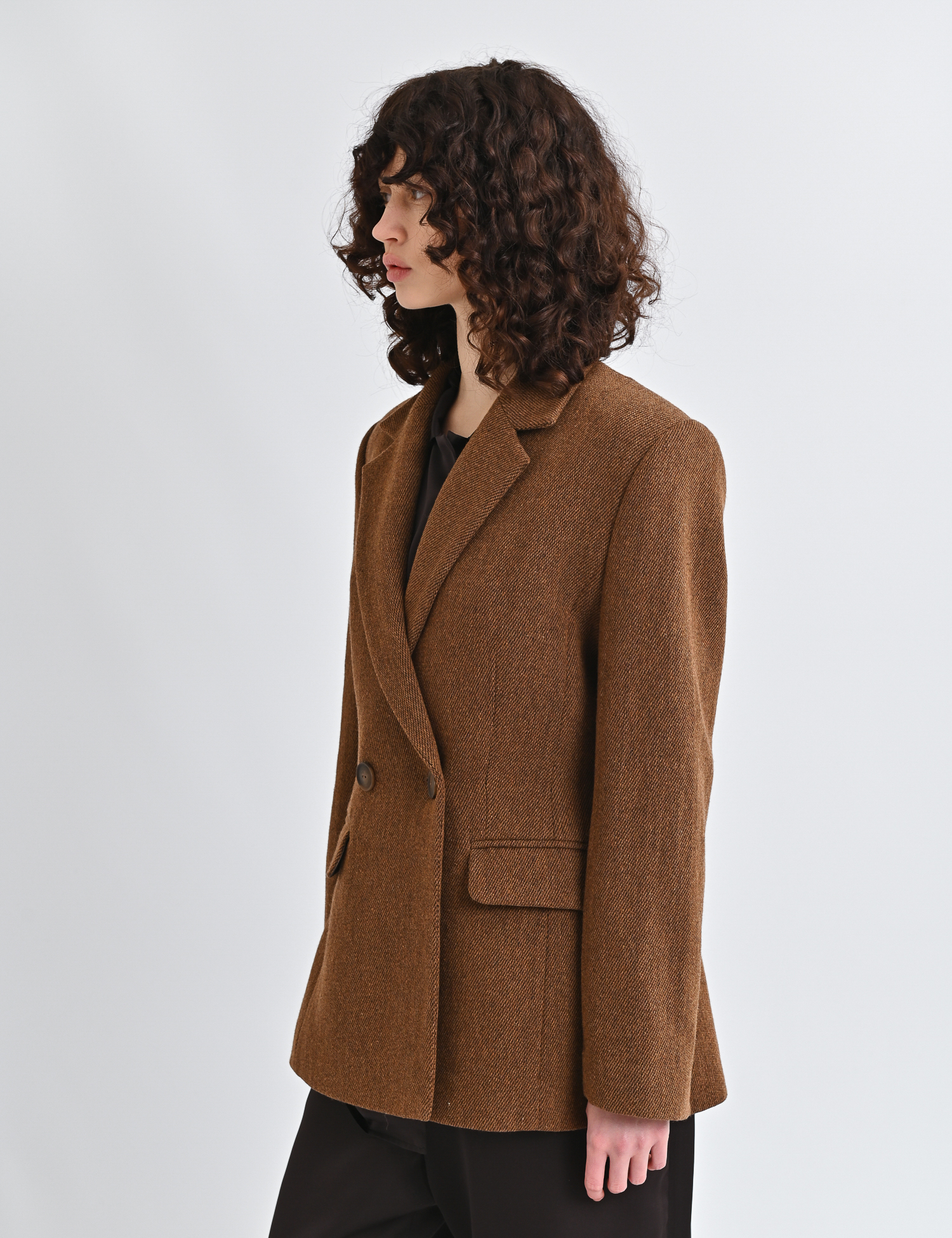 Картинка Жакет жіночий класичний двобортний