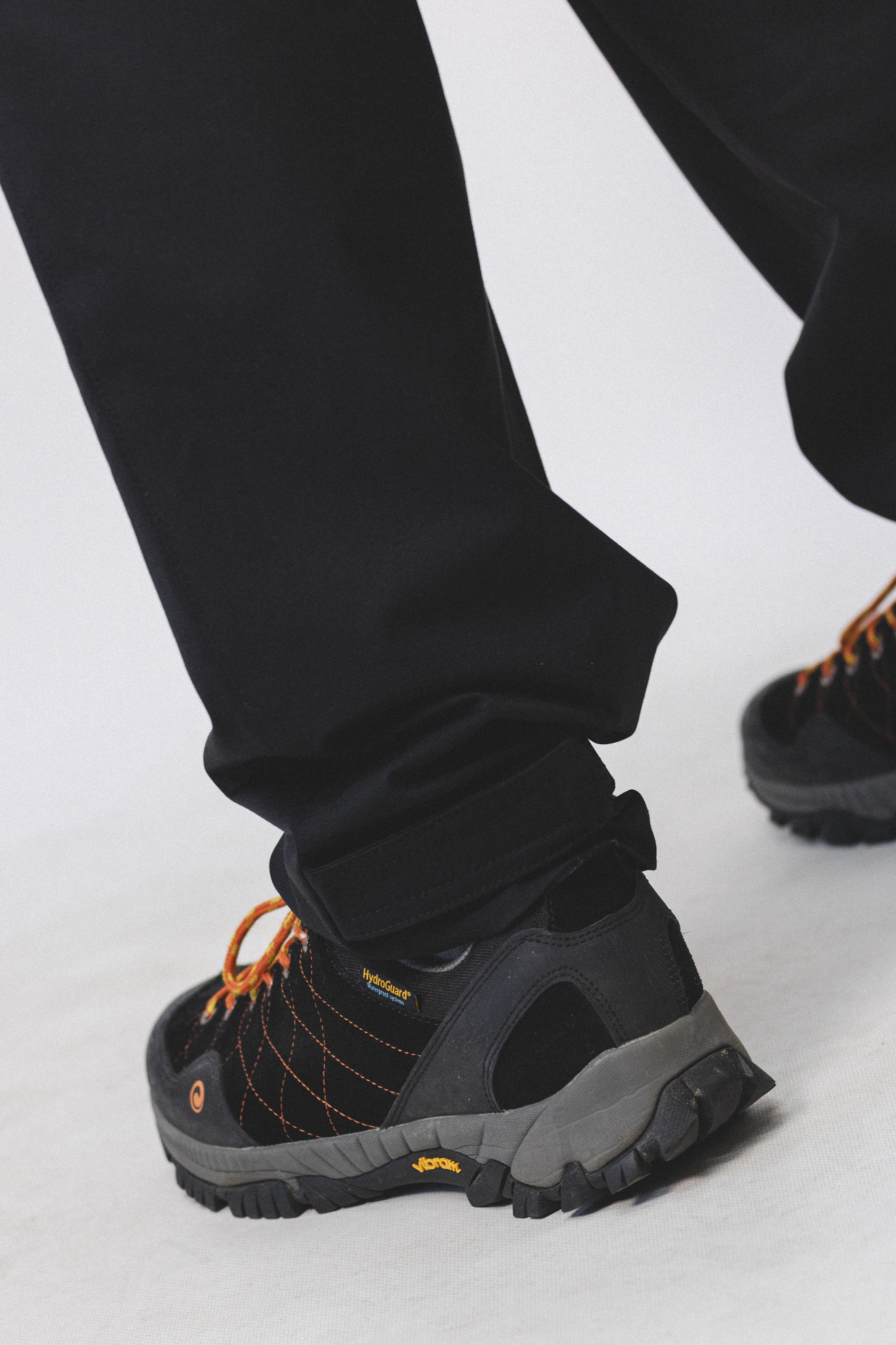 Картинка Штани чорні 