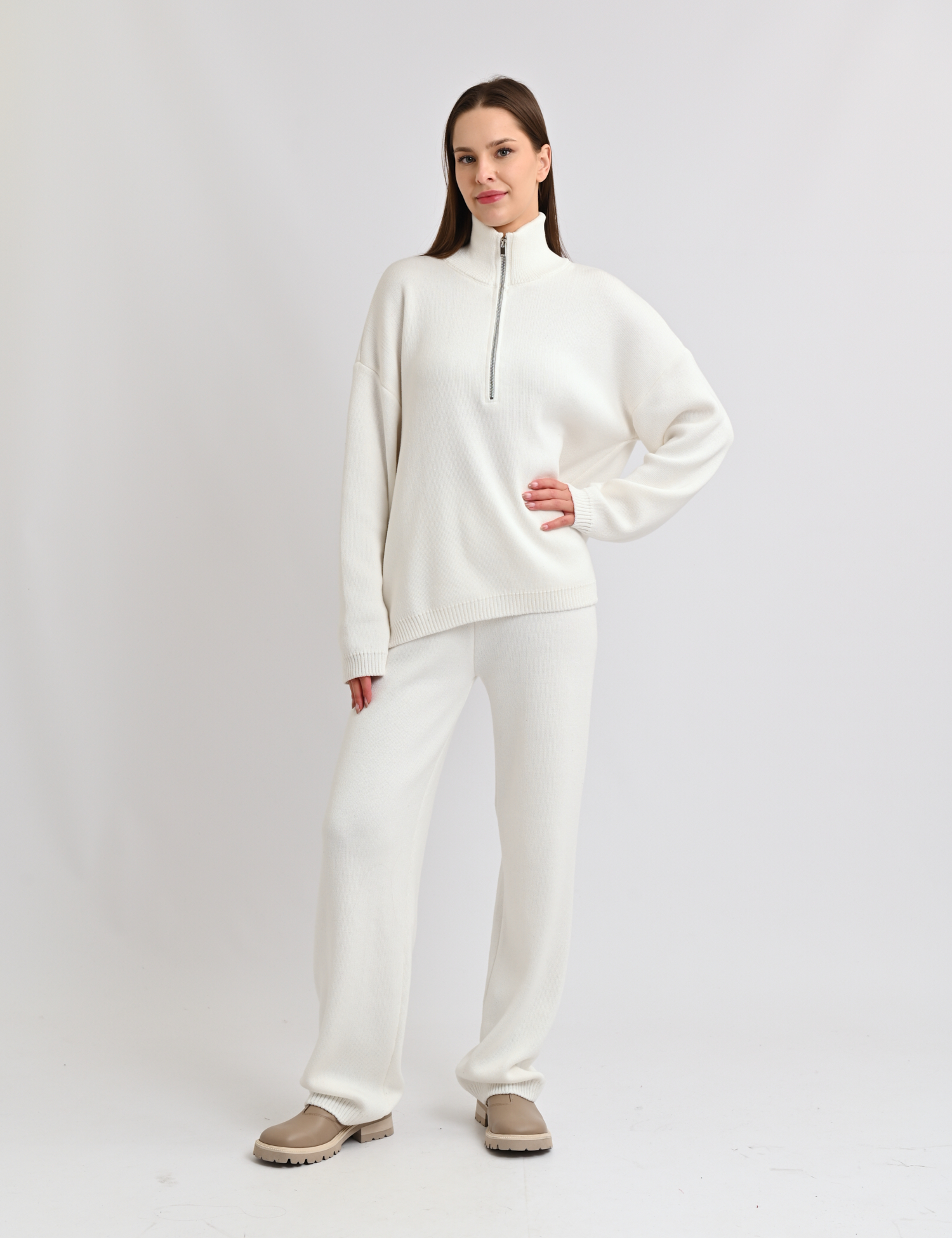 Картинка Штани білі