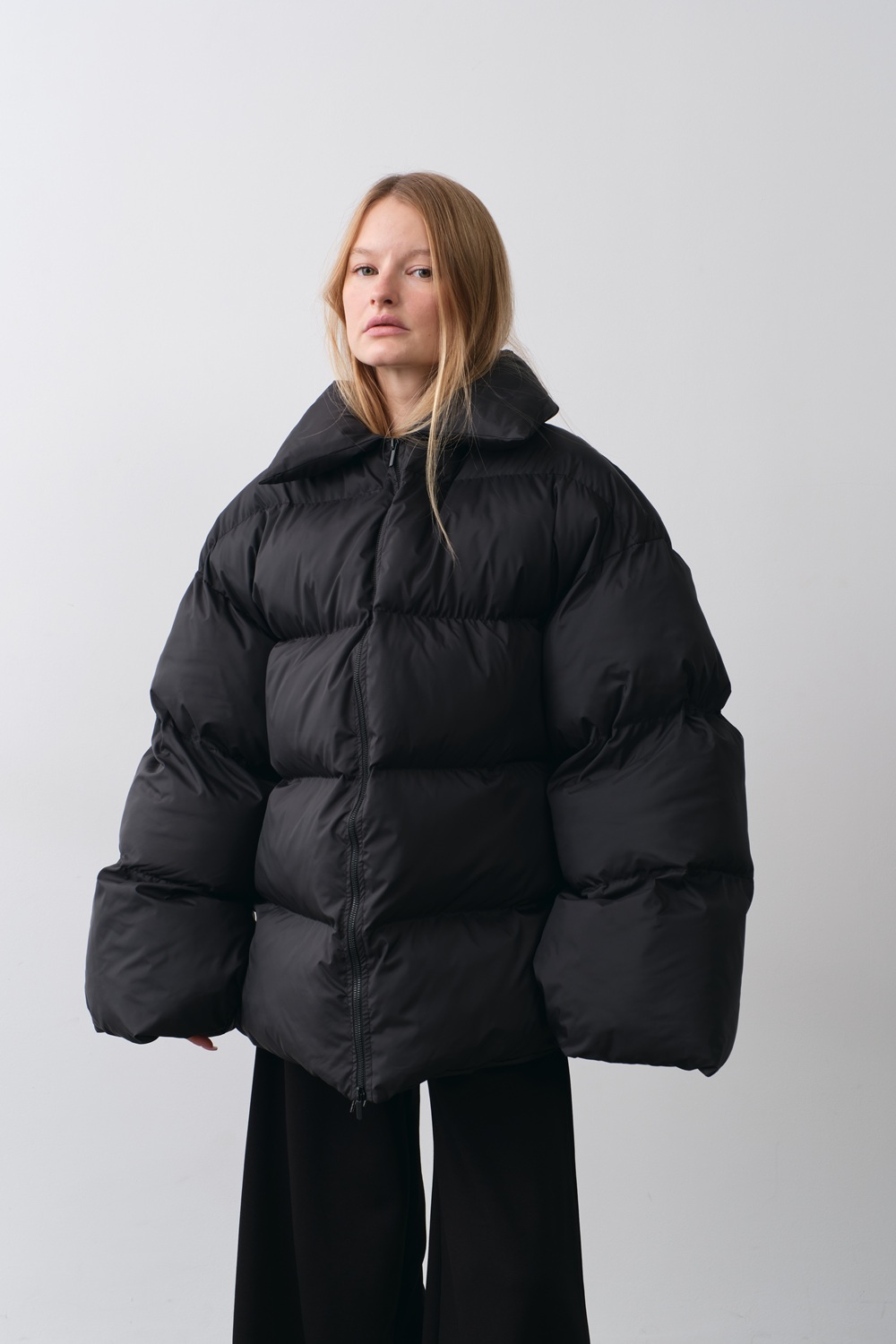 Картинка Пуховик чорний