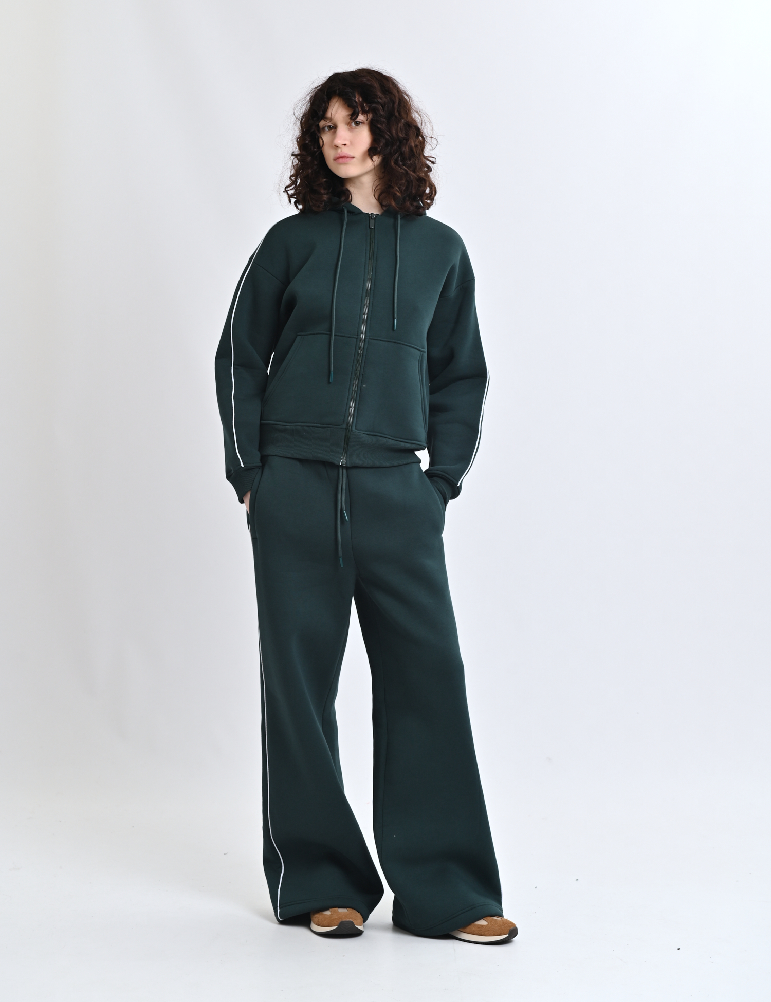 Картинка Костюм темно-зелений