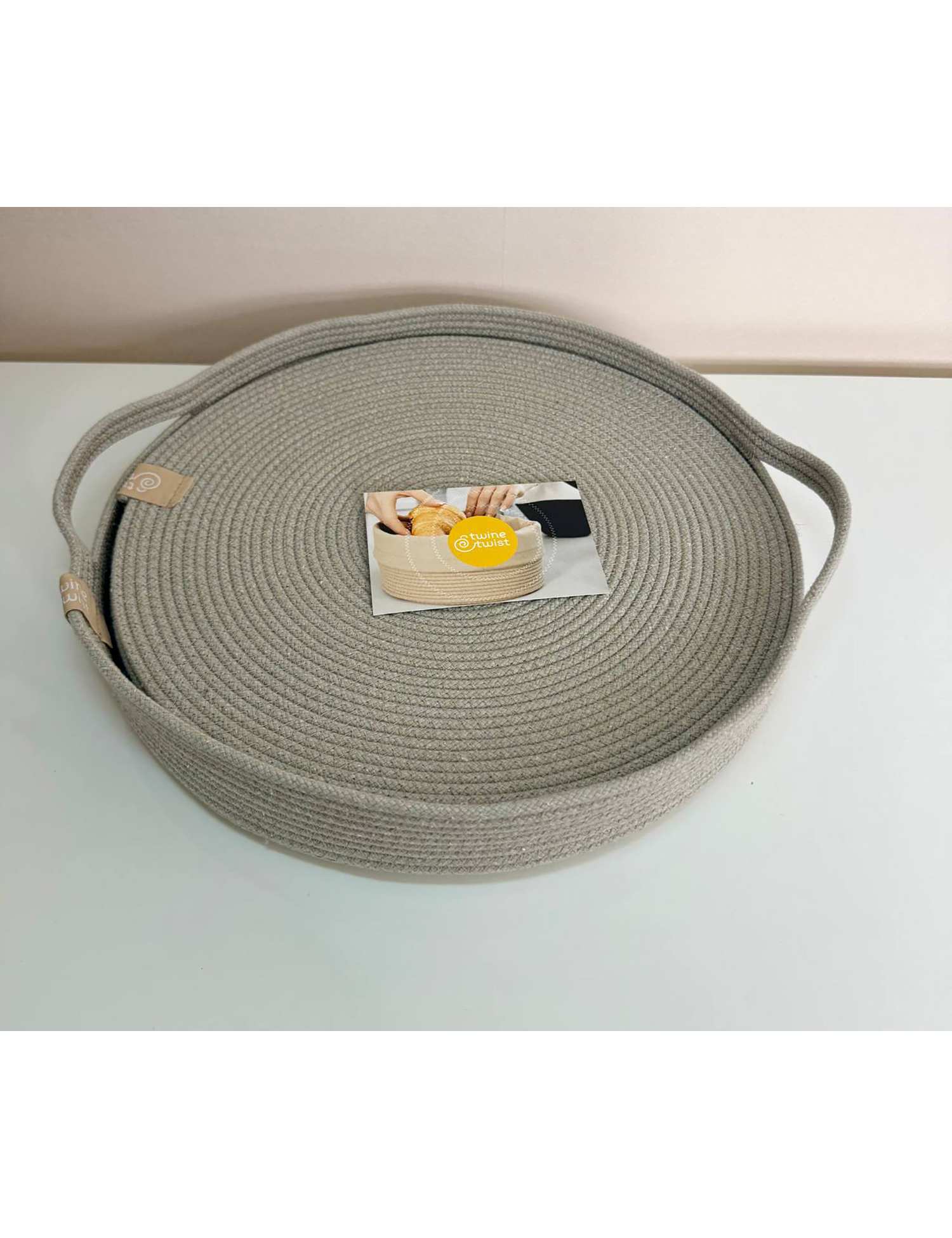 Картинка Круглий декоративний кошик світло-сірий
