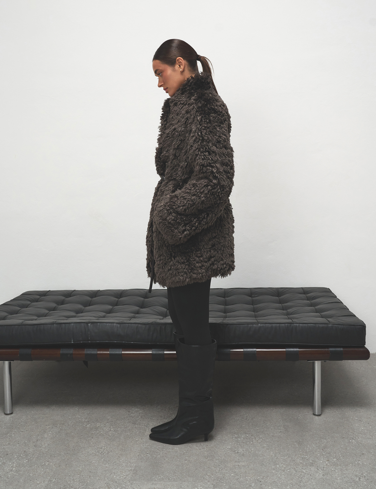 Картинка Шуба коричнева