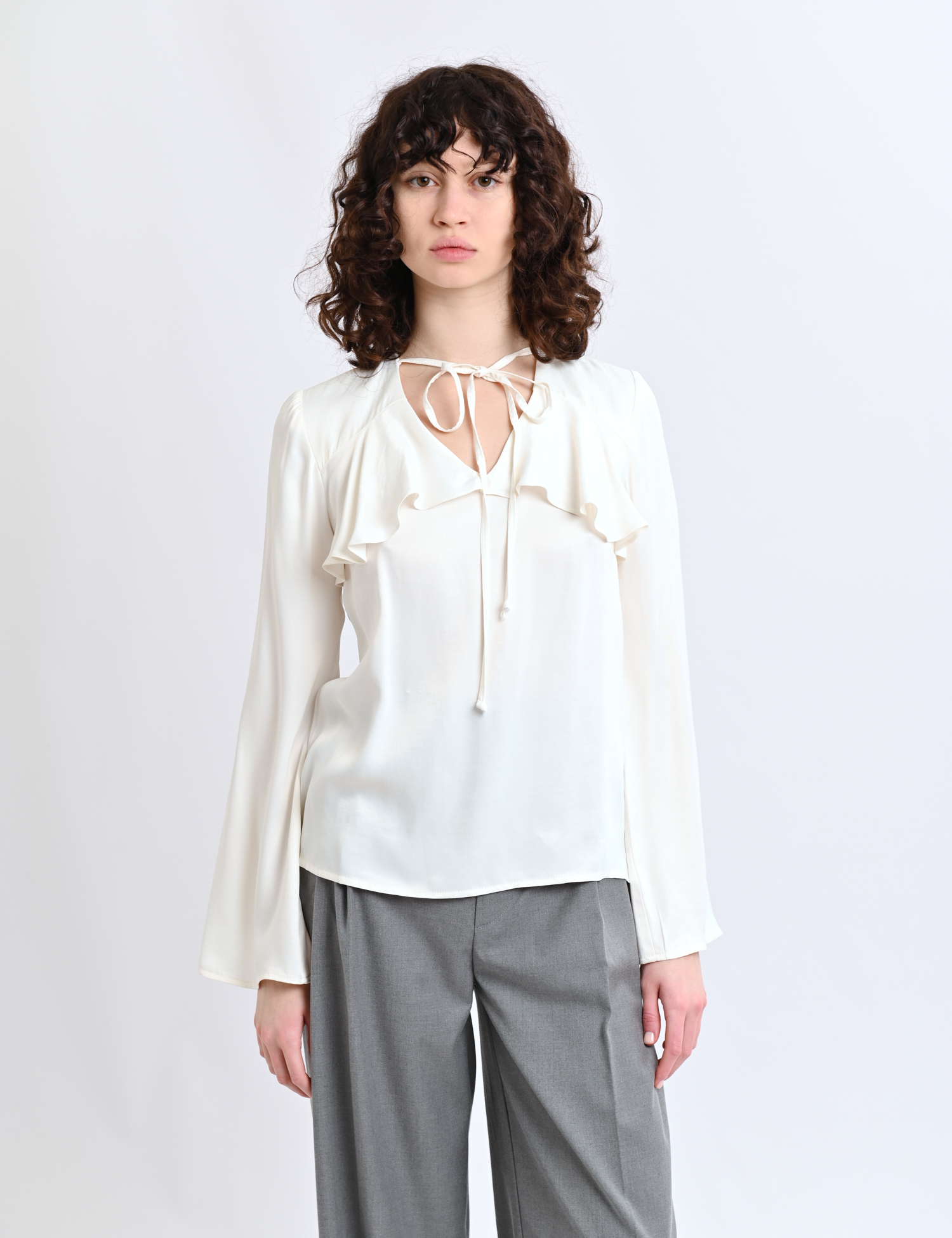 Картинка Біла блуза