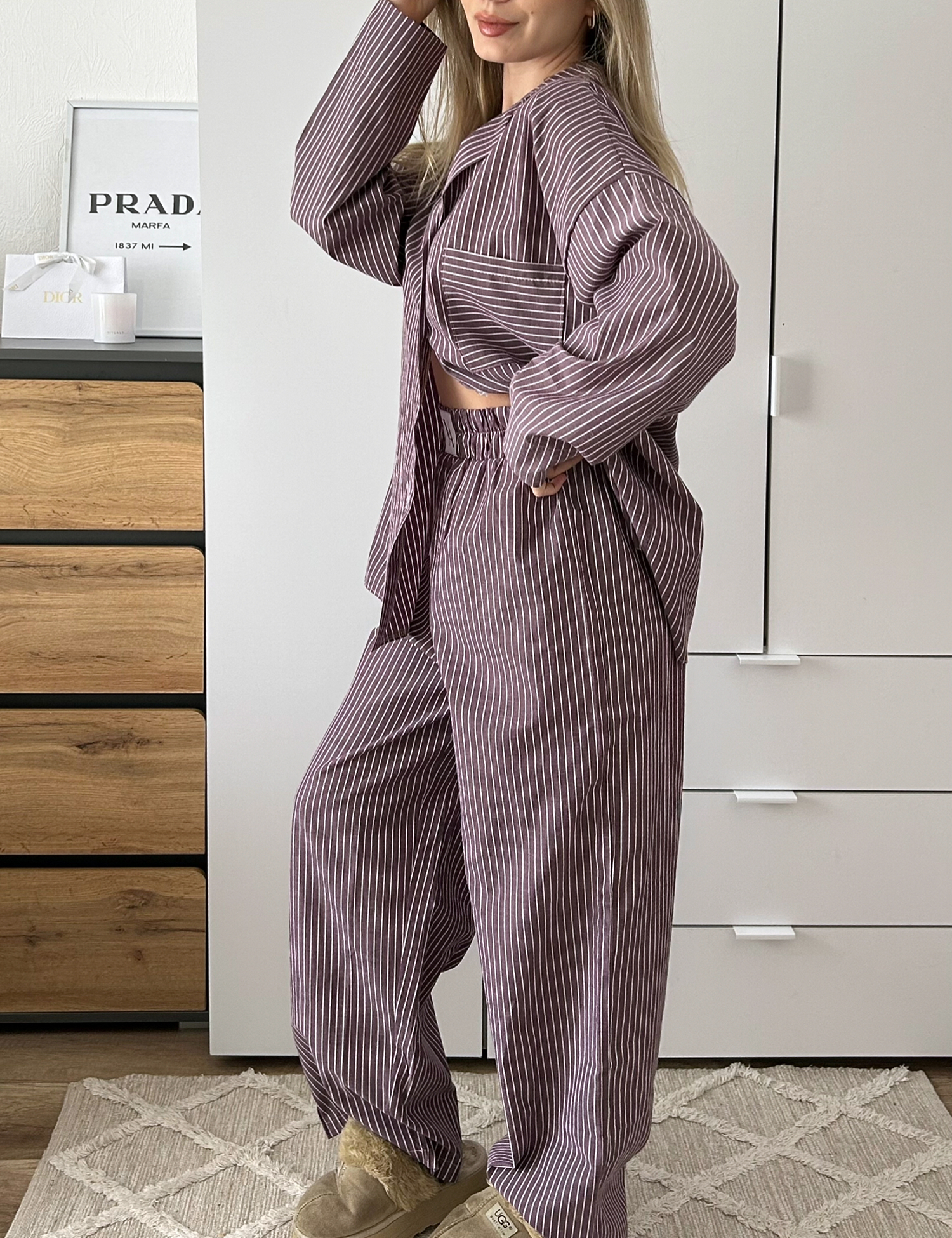 Картинка Піжама трійка у тонку білу смужку