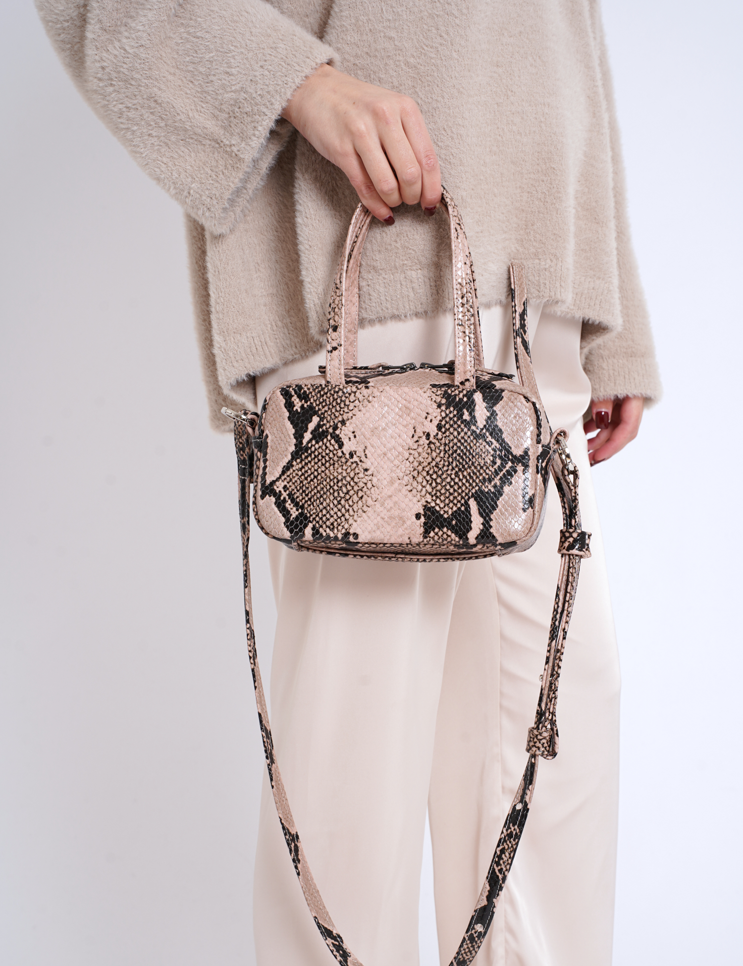 Картинка Сумка зі зміїним візерунком