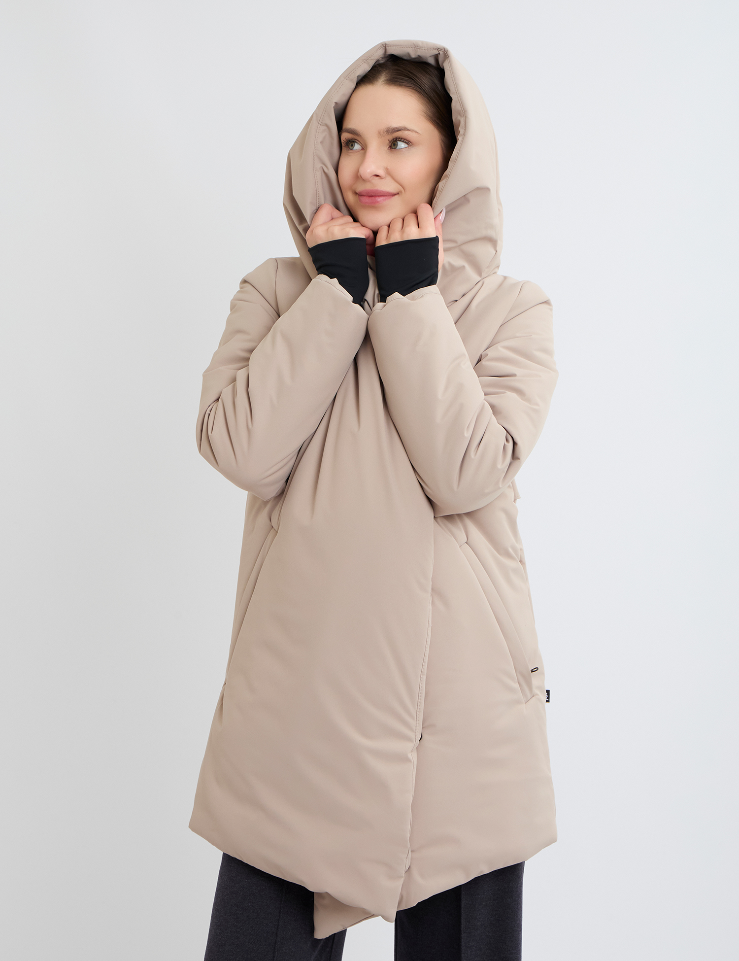 Картинка Пуховик бежевий