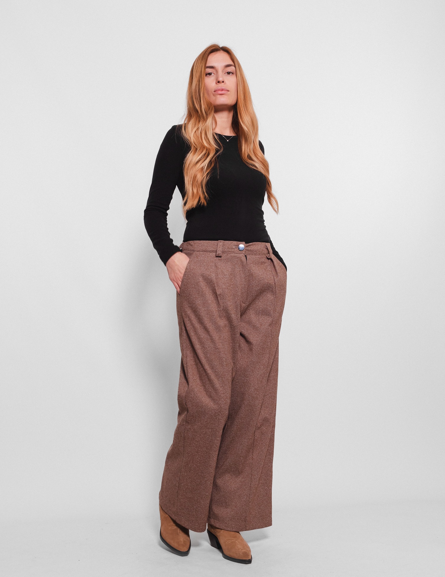 Картинка Лонгслів чорний