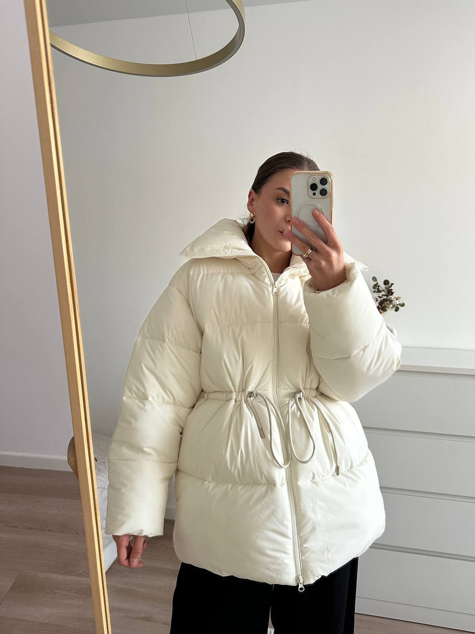 Картинка Пуховик білий 