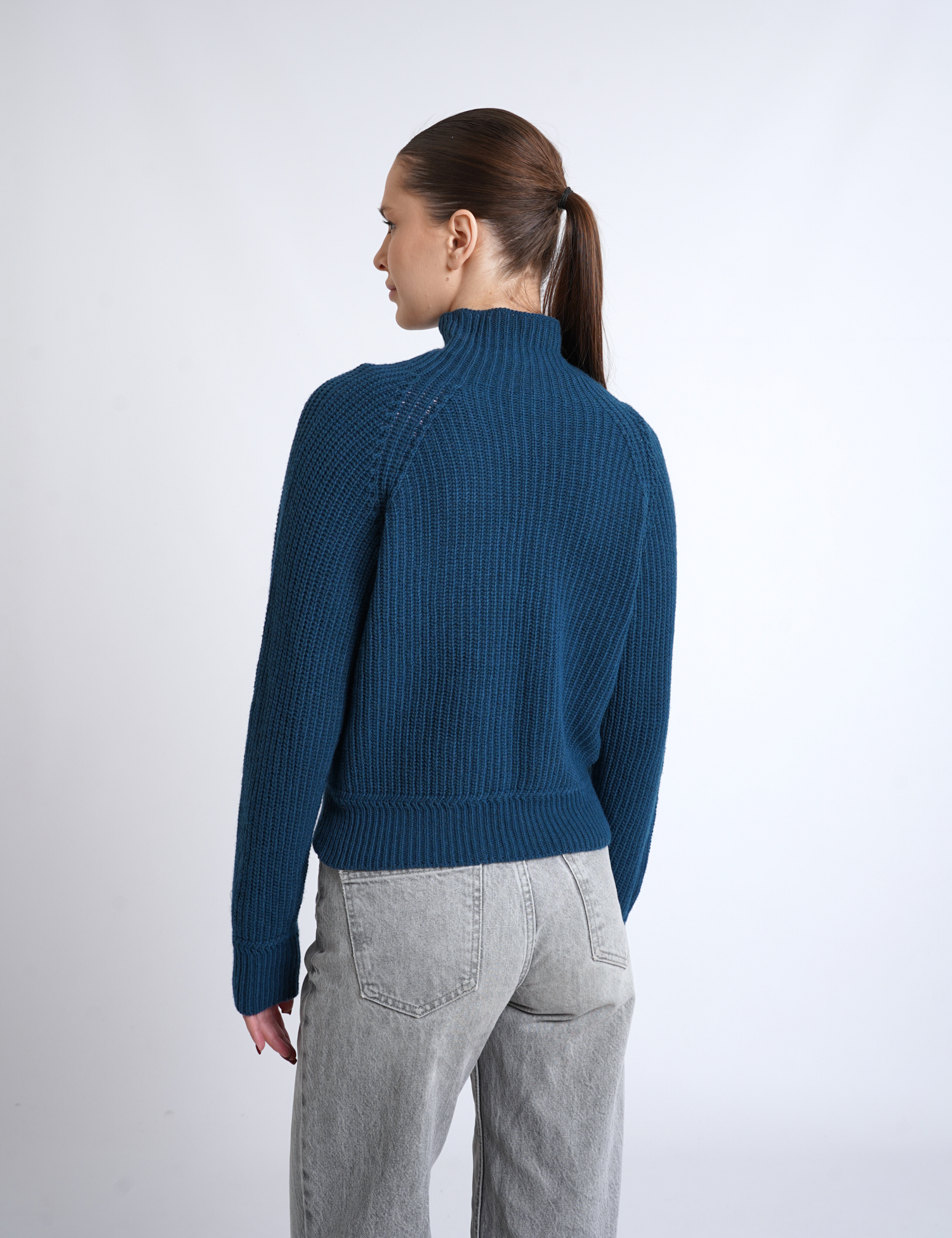 Картинка Светр синій 