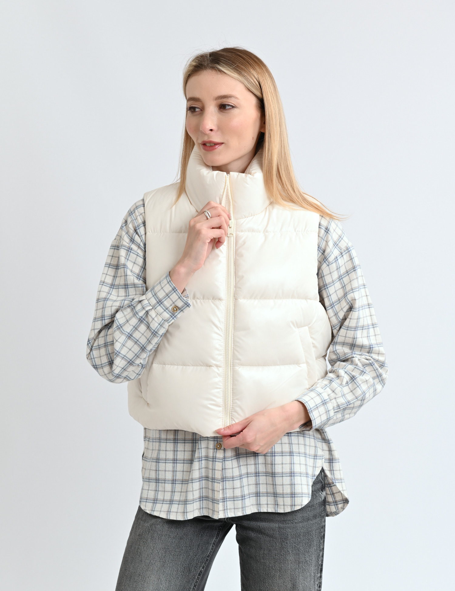 Картинка Жилет білий 