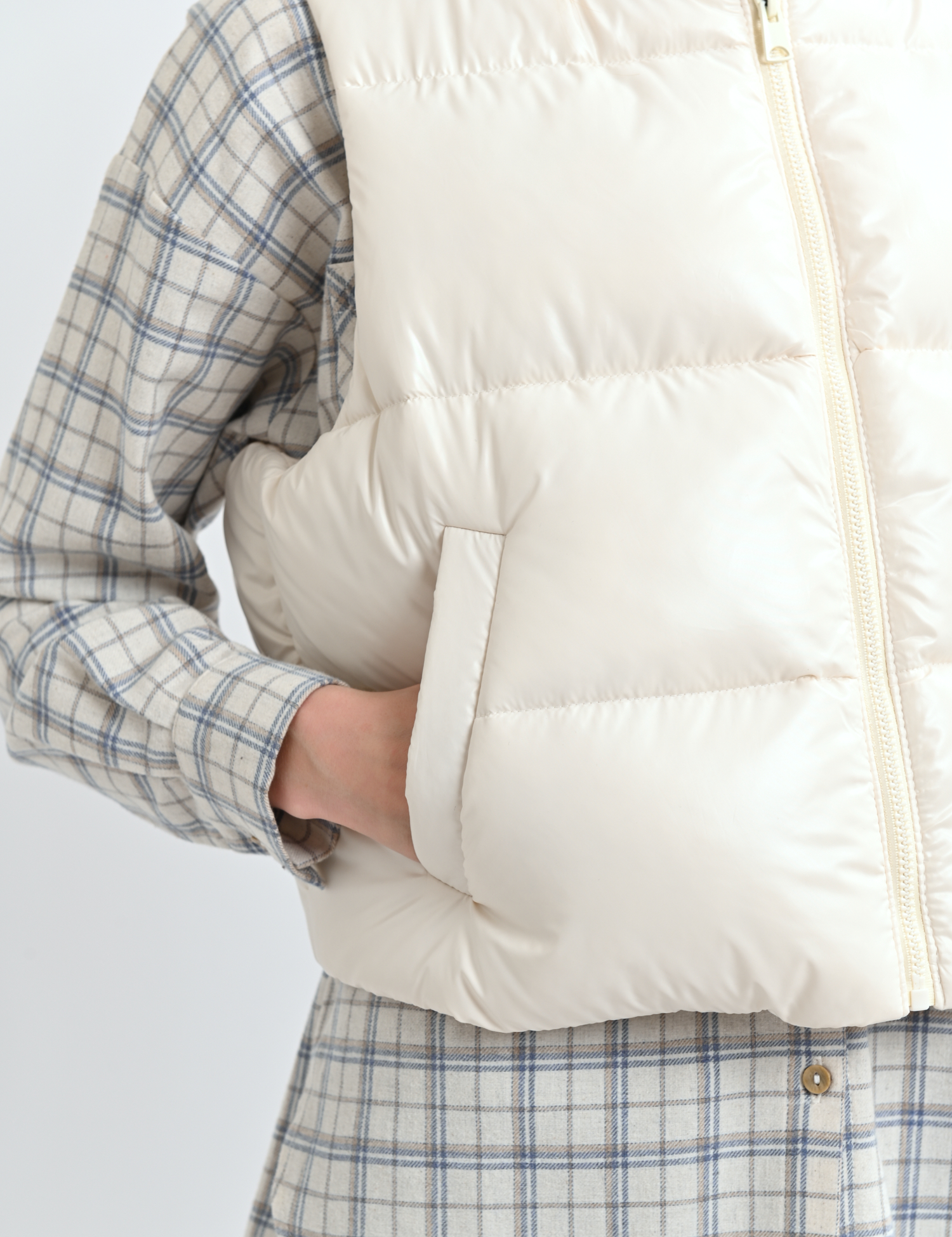 Картинка Жилет білий 