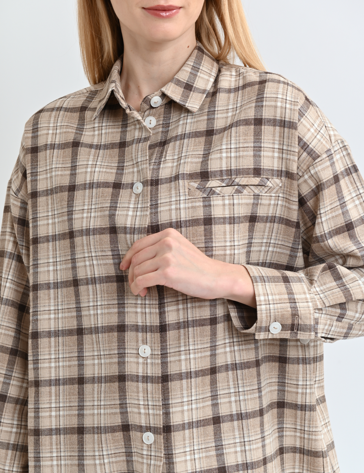 Картинка Сорочка бежева