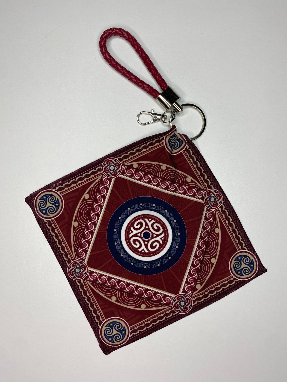 Картинка Дизайнерський брелок-хустка "Трипілля"