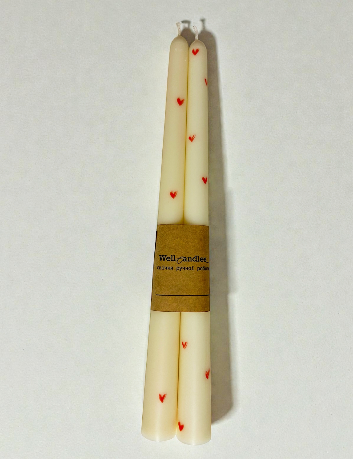 Картинка Конусні свічки з червоними сердечками (набір 2 шт.)