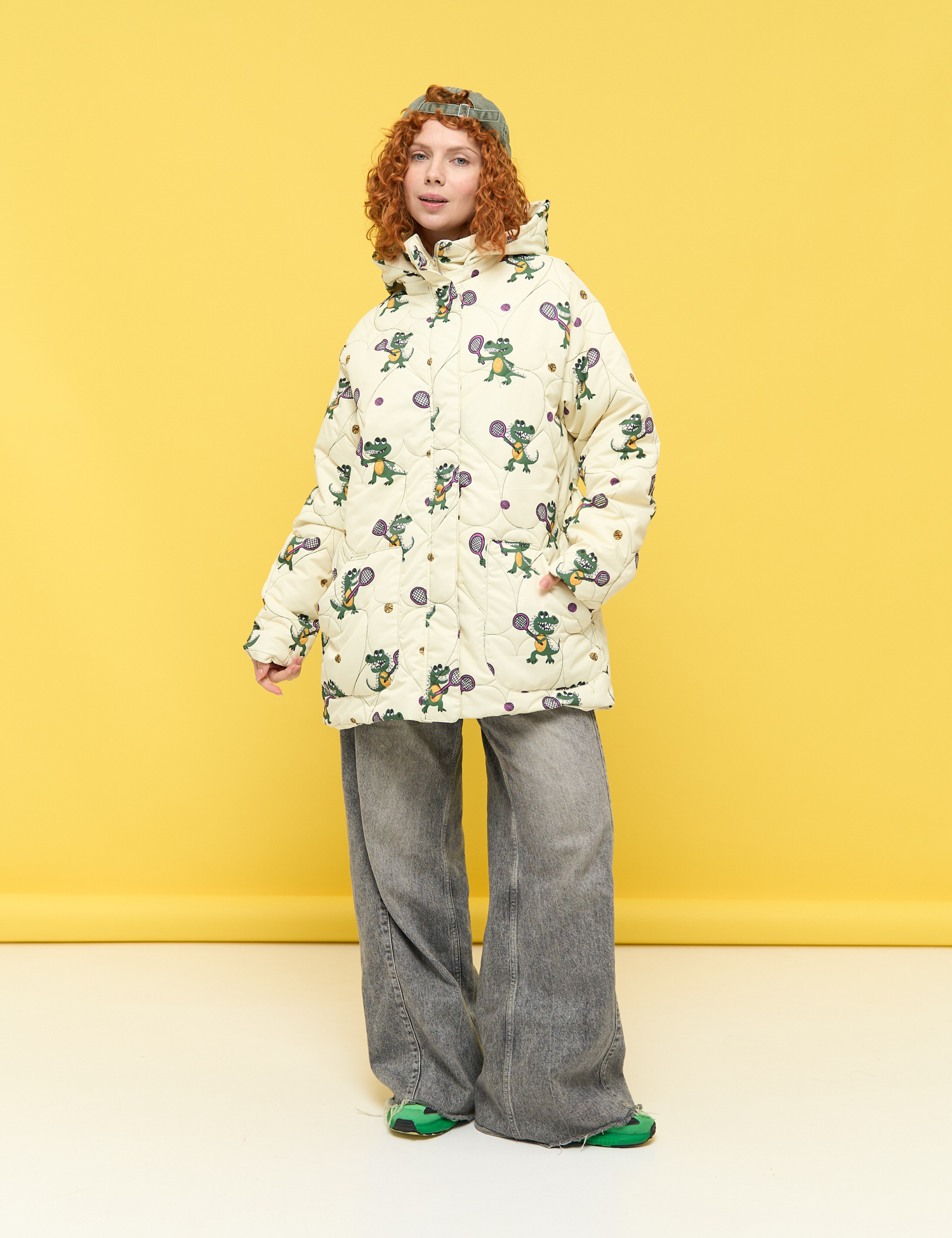 Картинка Cтьобана куртка з оригінальним мультяшним принтом