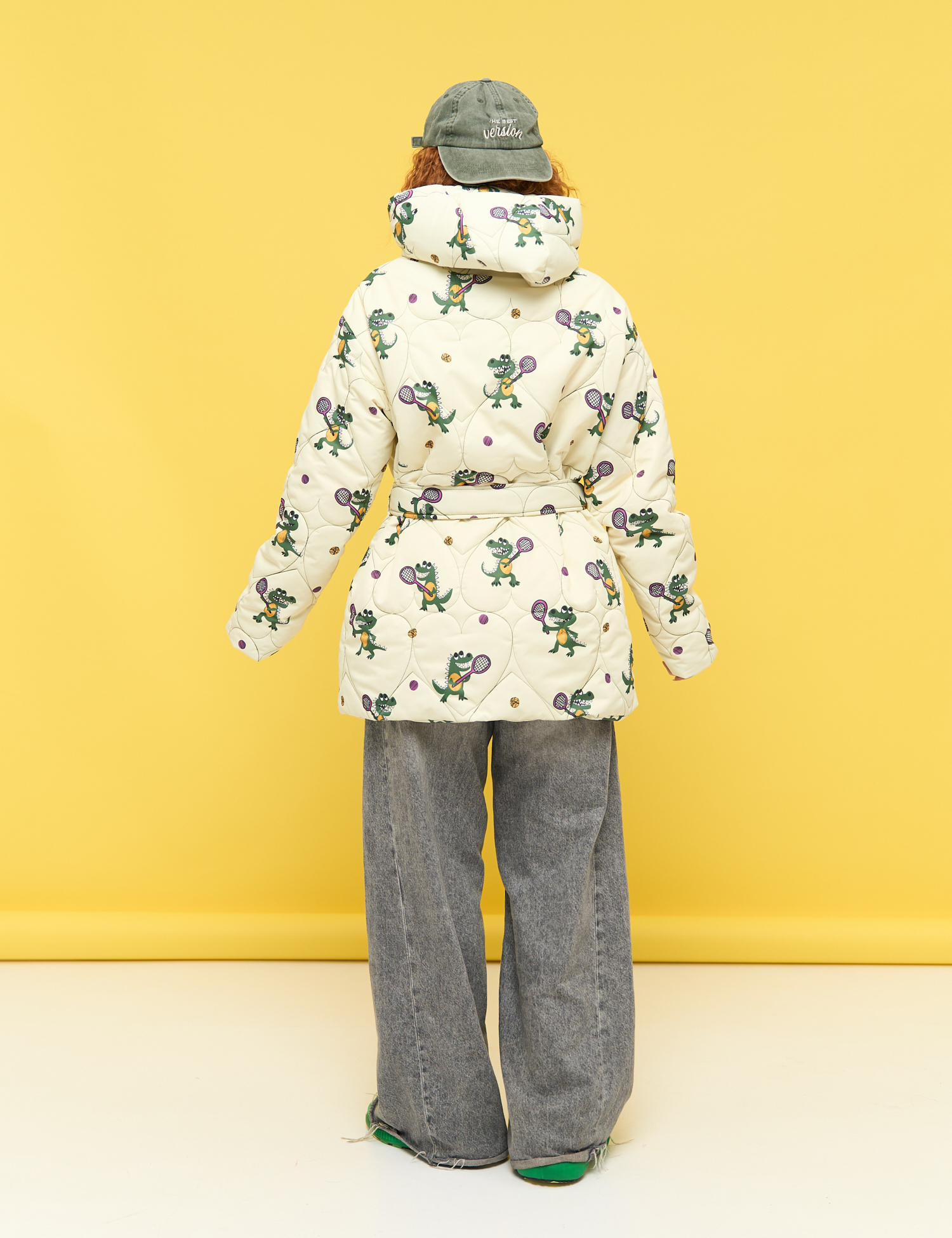 Картинка Cтьобана куртка з оригінальним мультяшним принтом