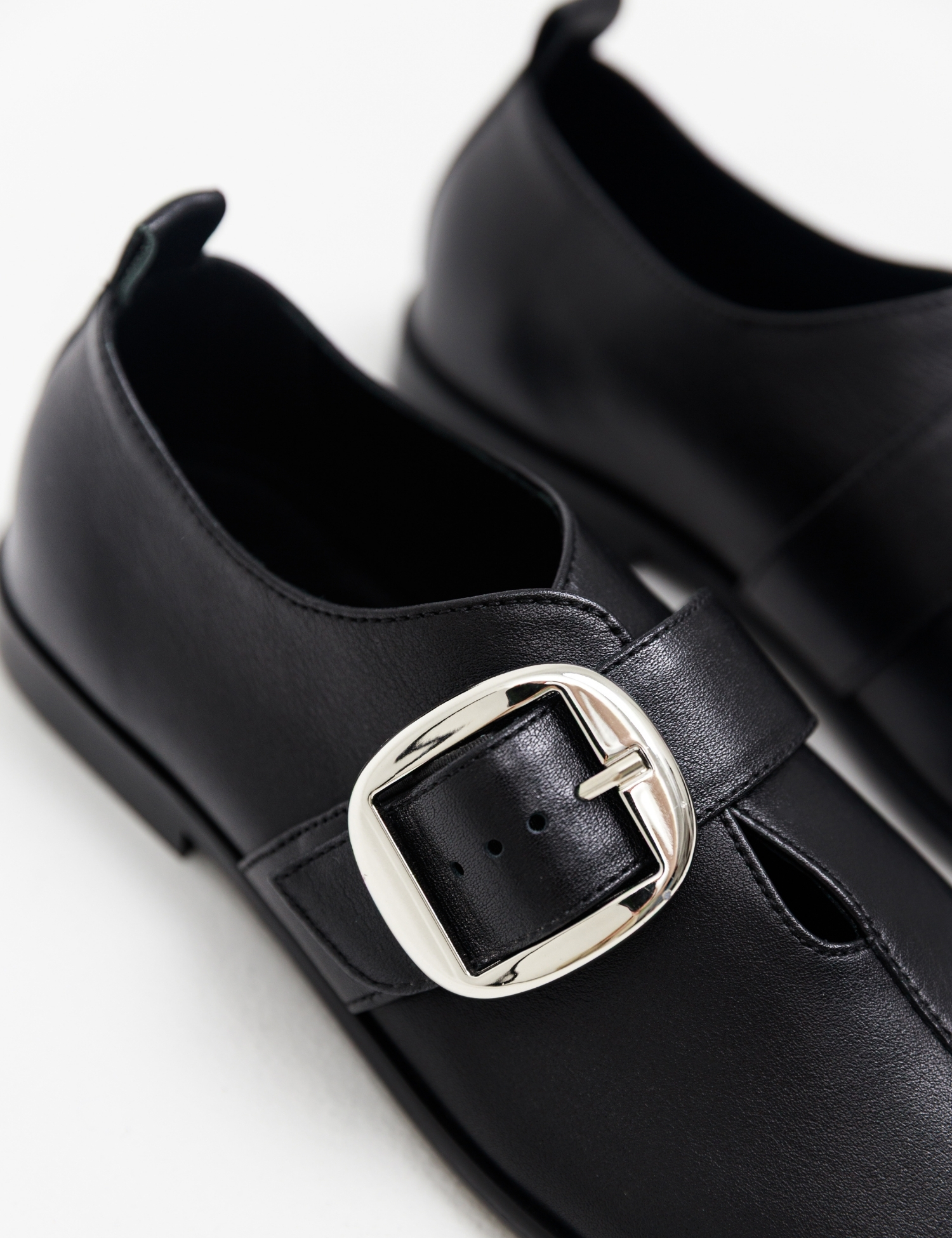 Картинка Туфлі Bucklyn