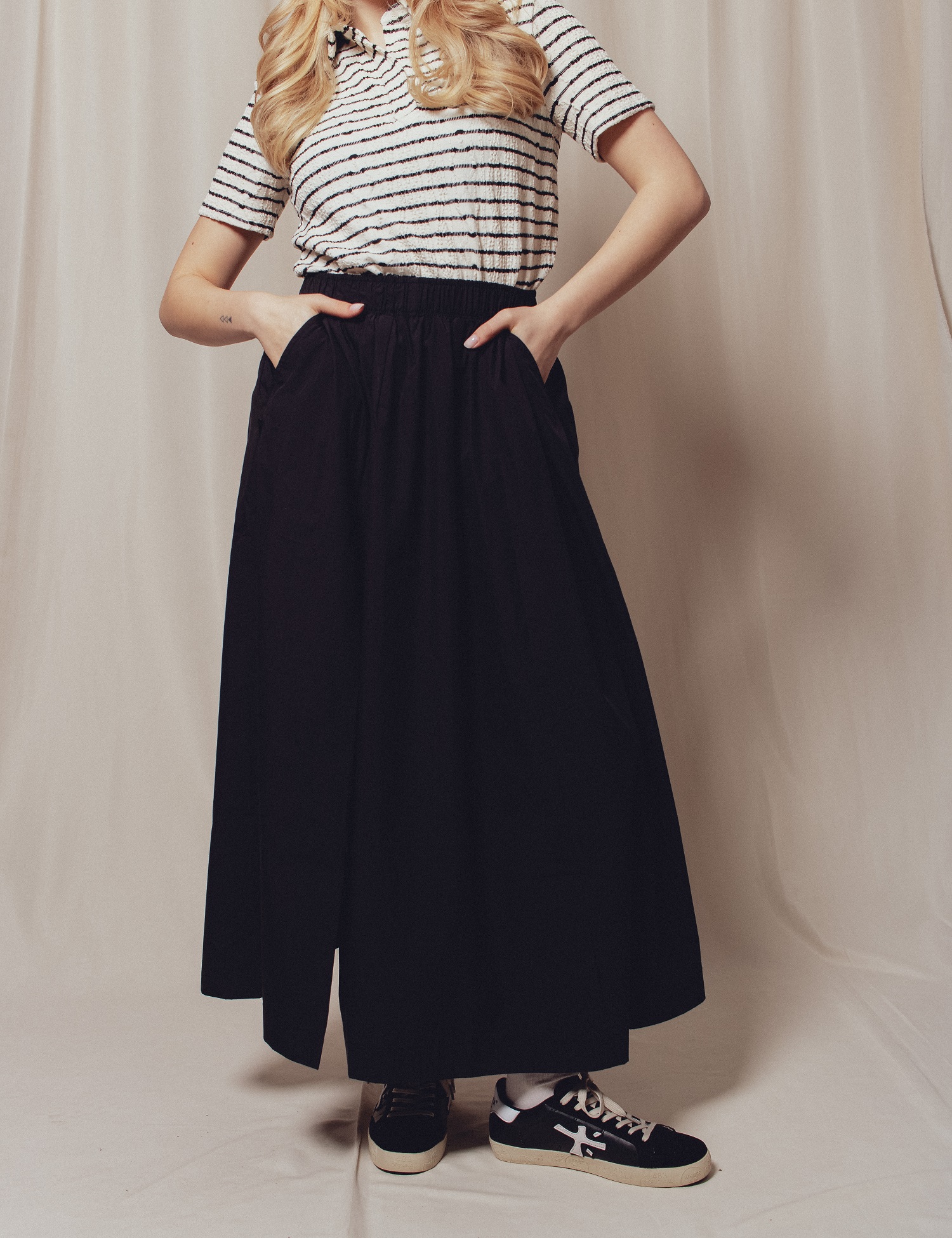 Картинка Спідниця чорна