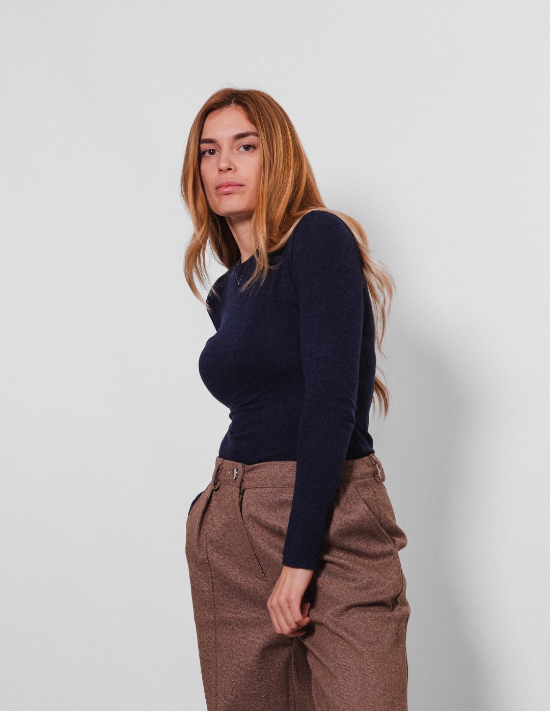 Картинка Лонгслів темно-синій