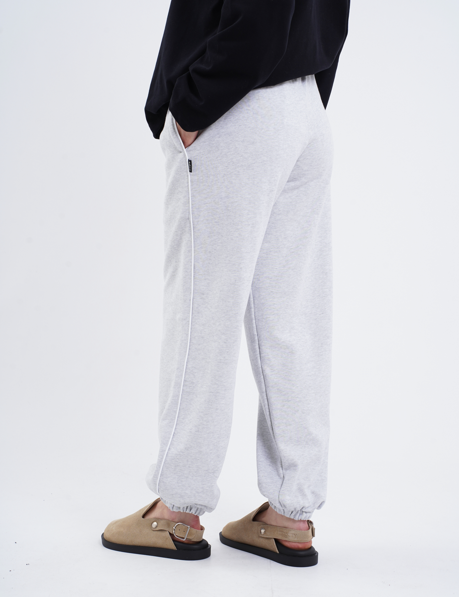 Картинка Штани світло-сірі