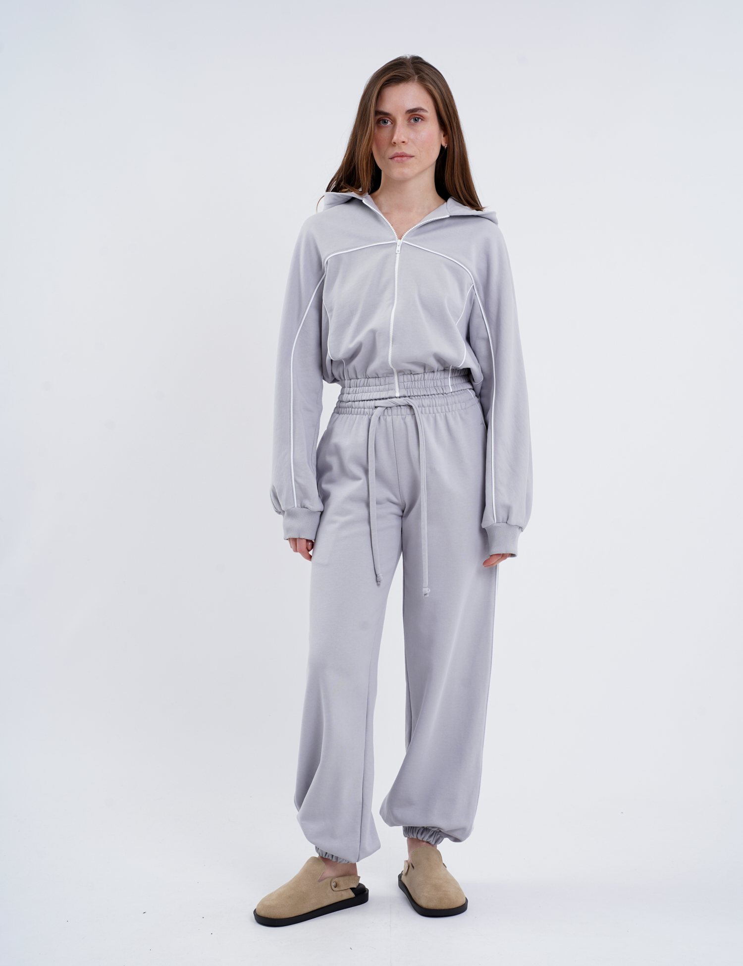 Картинка Штани джогери з кантом сірі