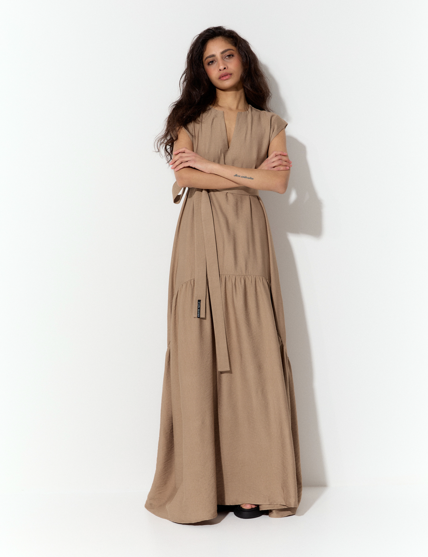 Картинка Сукня бежева