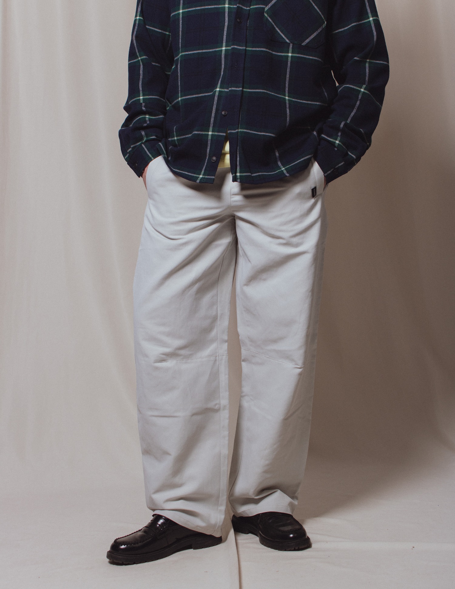 Картинка Світло-сірі лляні штани