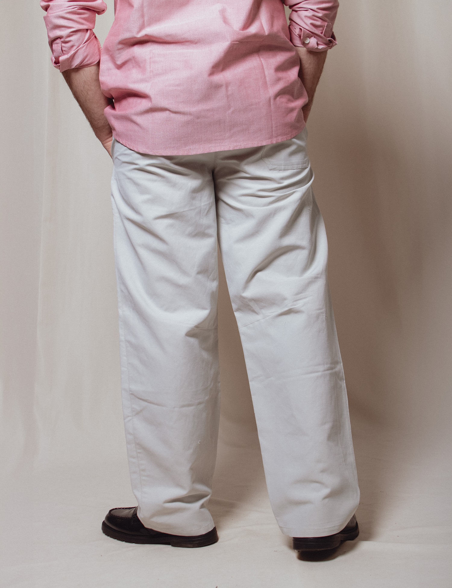 Картинка Світло-сірі лляні штани