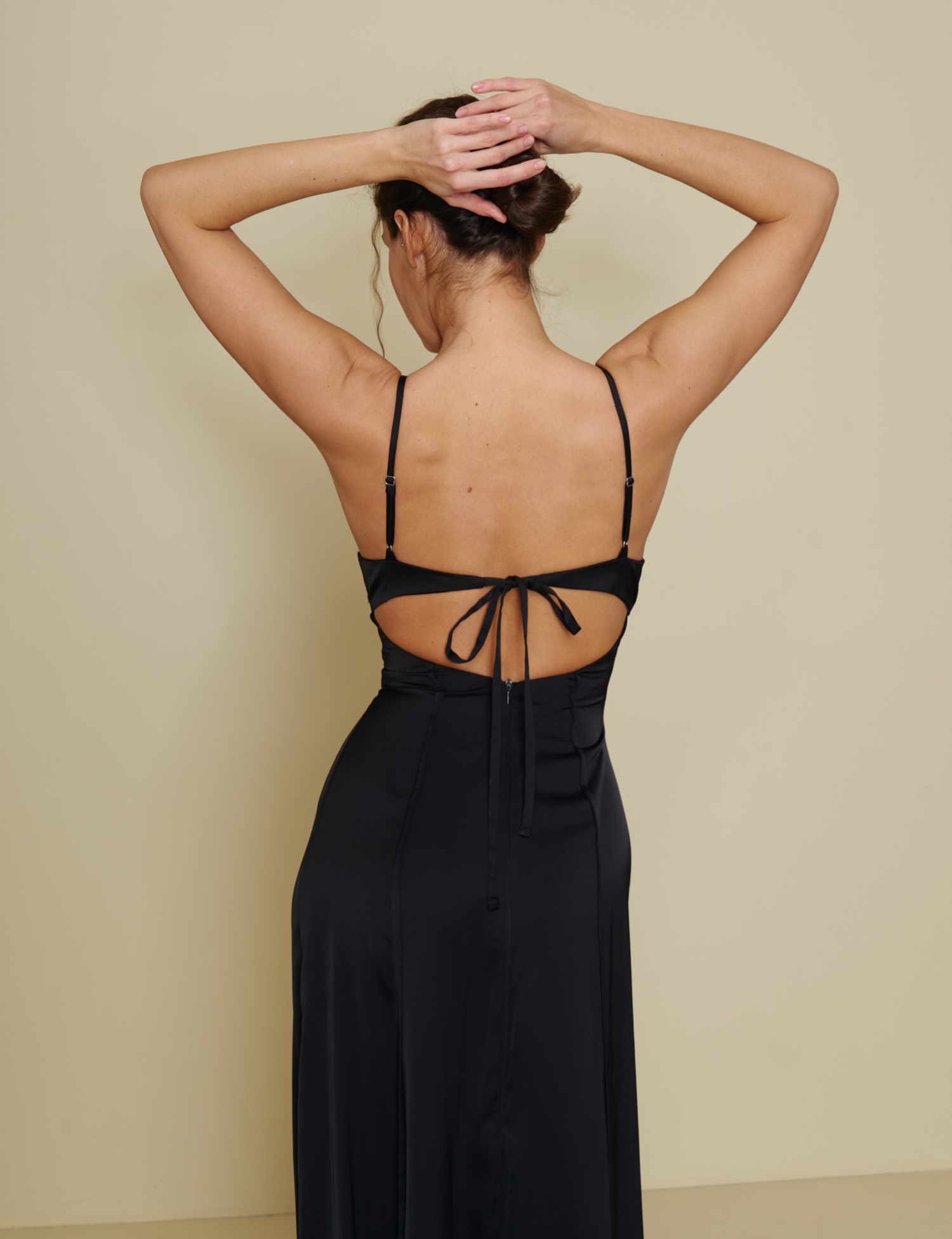 Картинка Сукня чорна