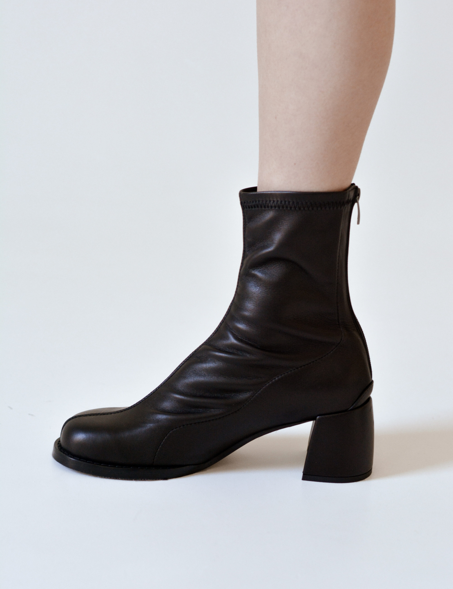 Картинка Ботильйони чорні